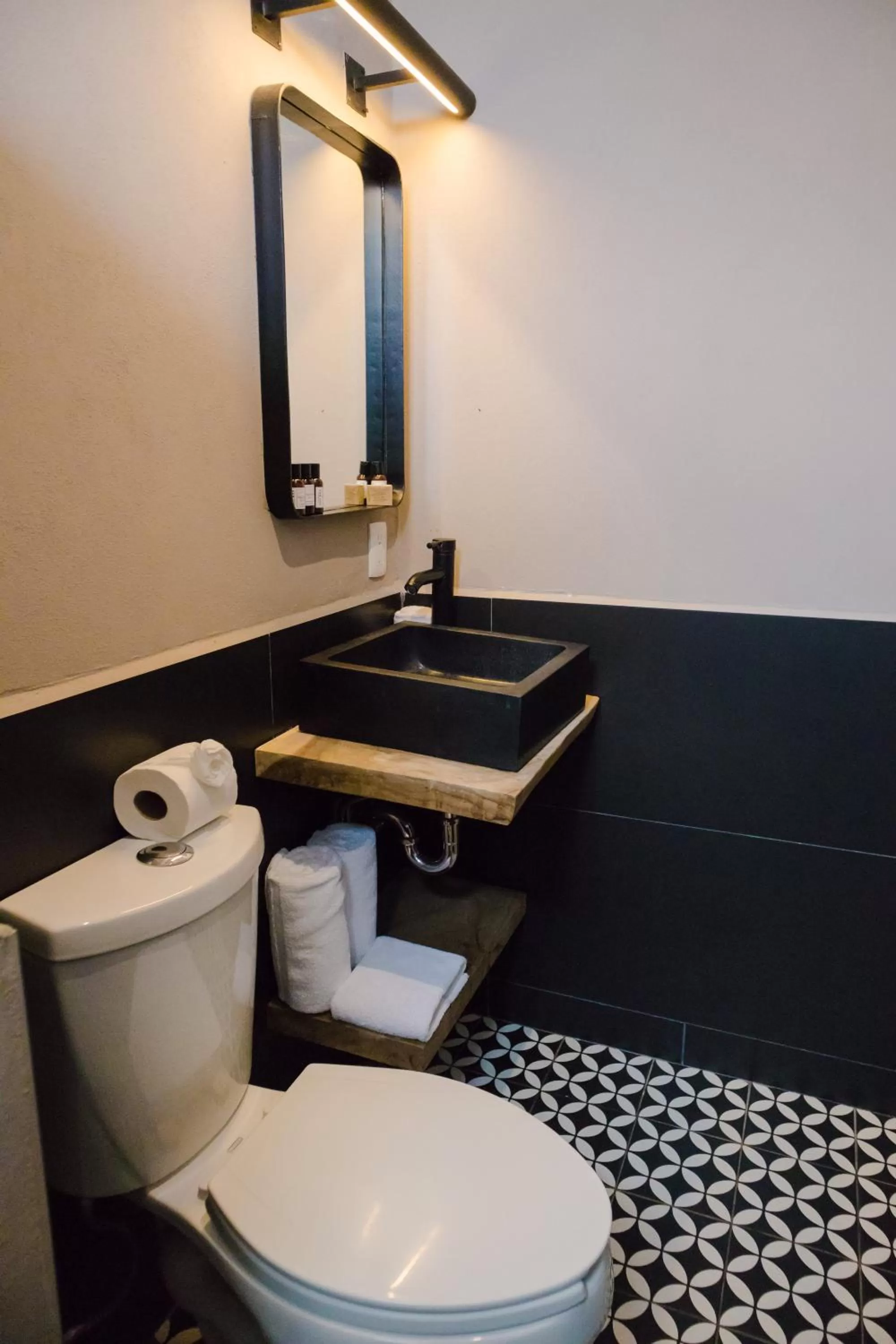 Toilet in Mikaella Hotel