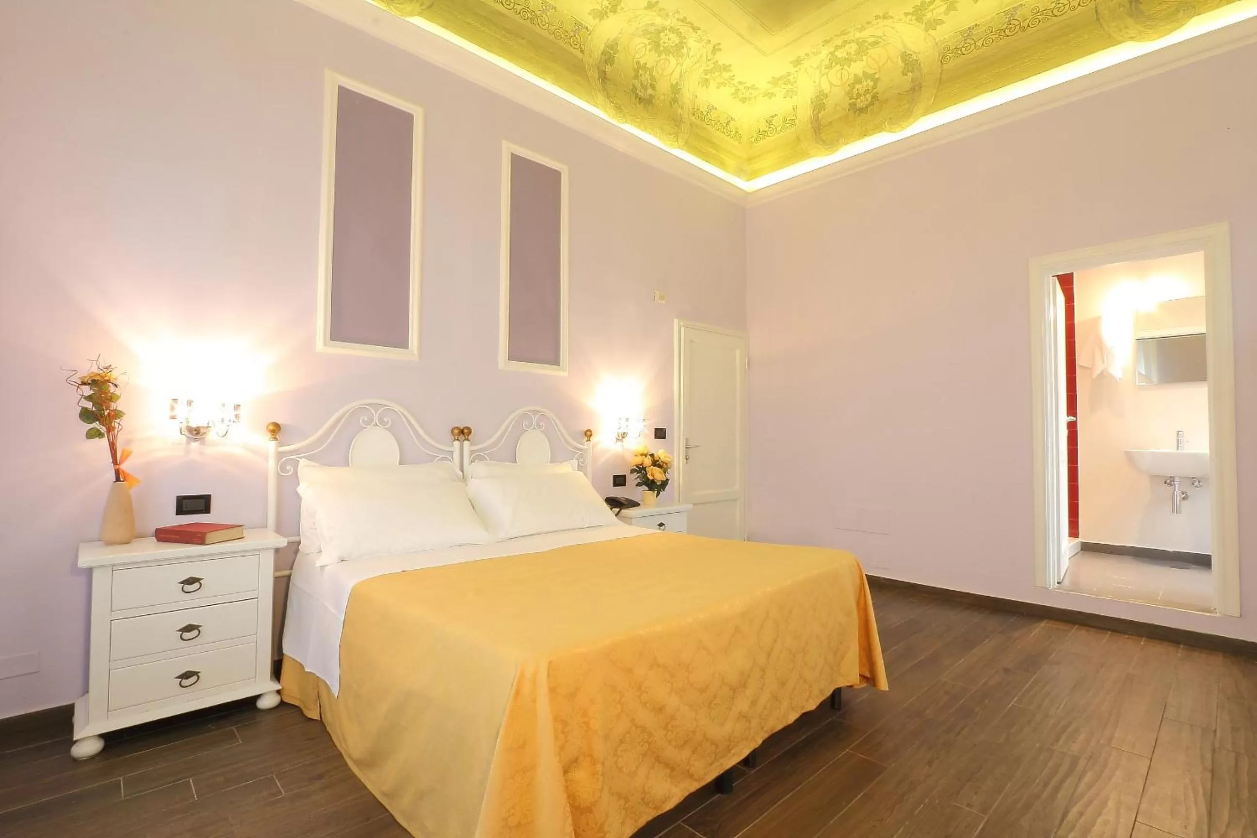 Bed in Hotel Ferrucci