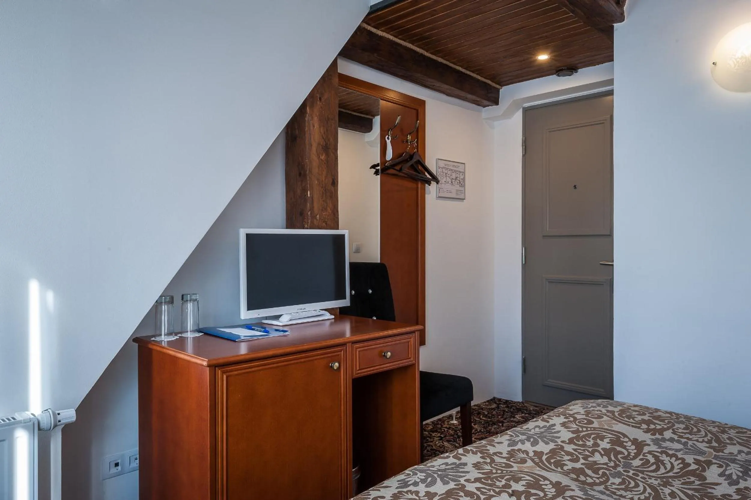 Bed in Three Crowns Residents