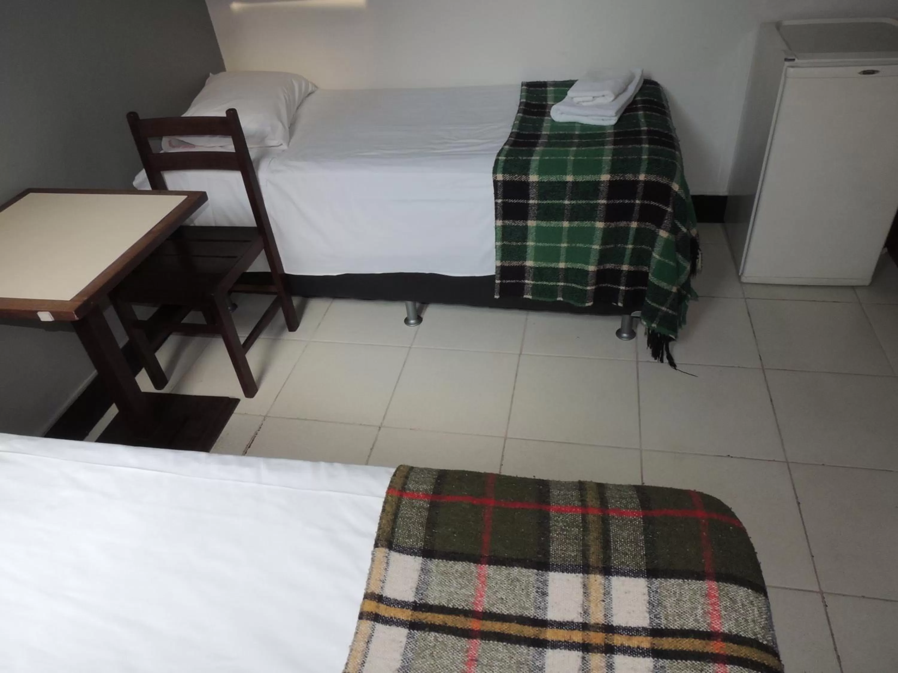 Bed in Hotel Economy 888 - Próximo a Praça da Estação e Rodoviária