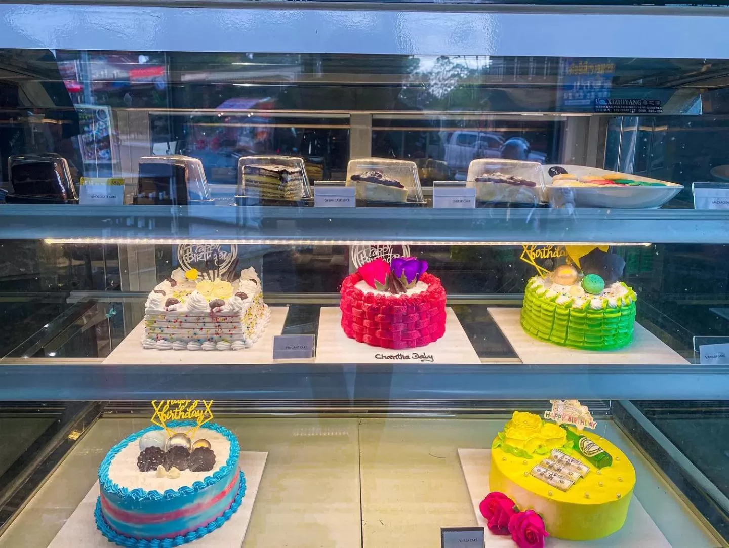 Restaurant/places to eat in Invito Guesthouse