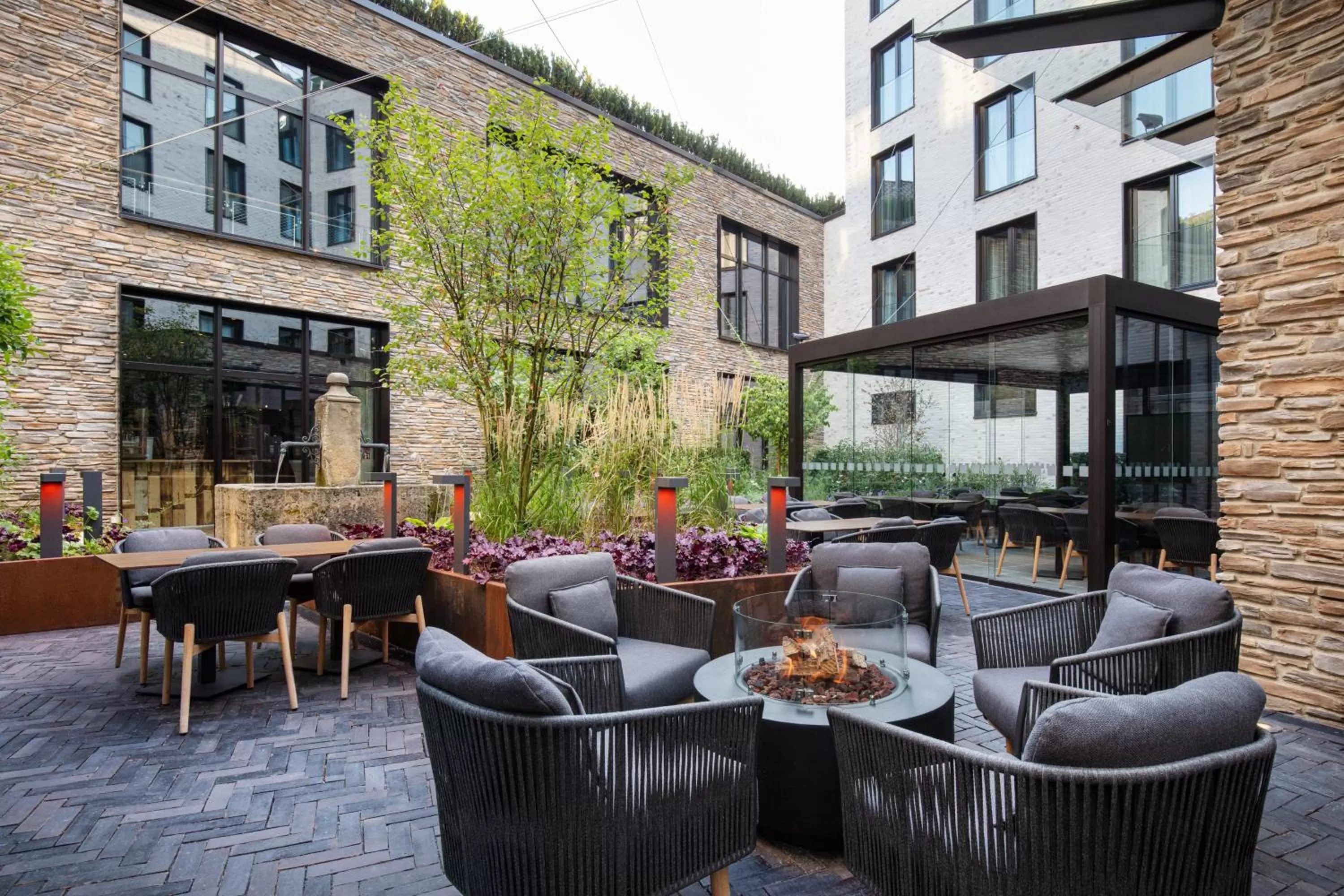 Property building in Holiday Inn - Osnabrück by IHG