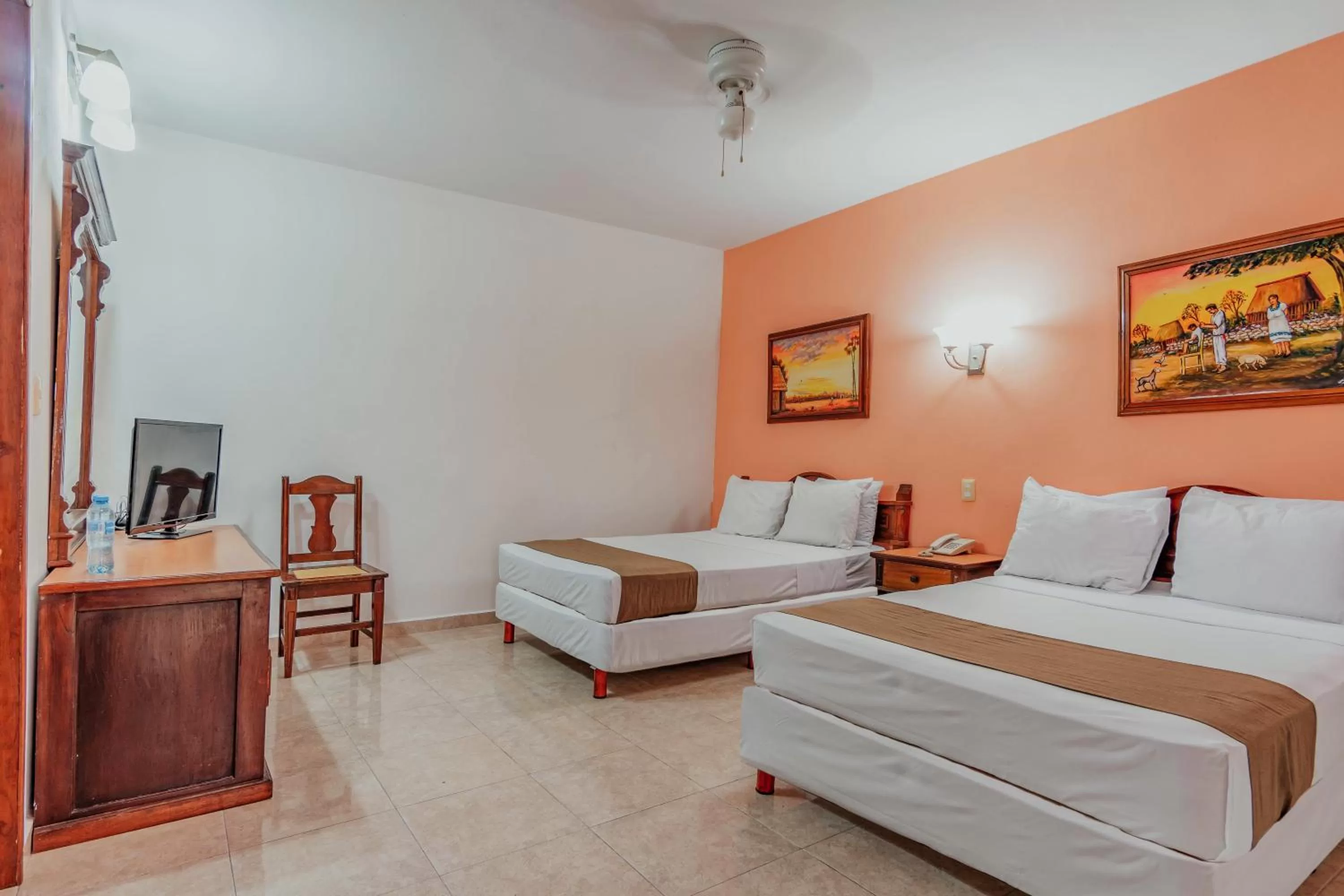 Bedroom, Bed in Hotel Santa María Mérida