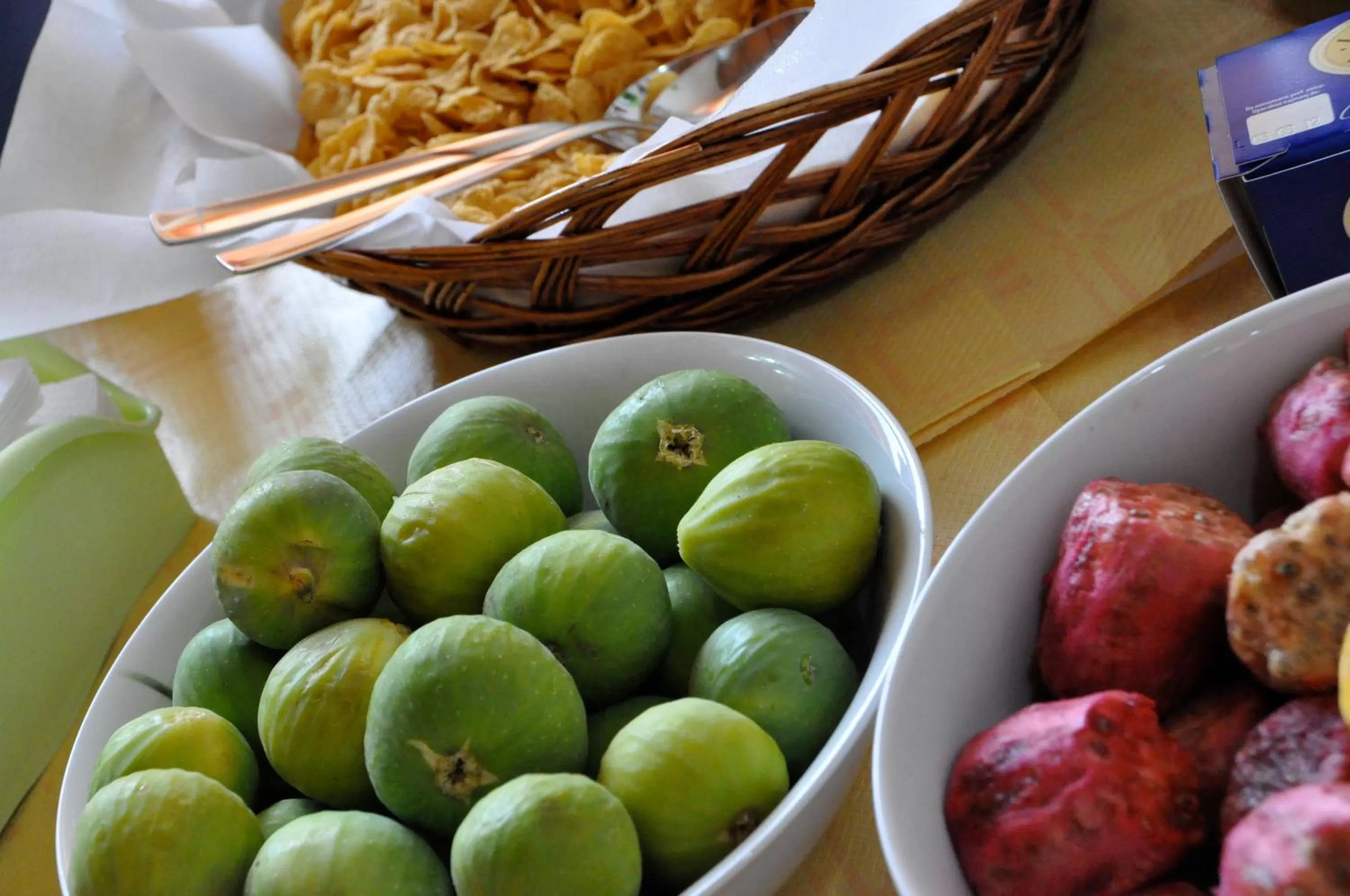 Food and drinks in B&B La Seta Rossa