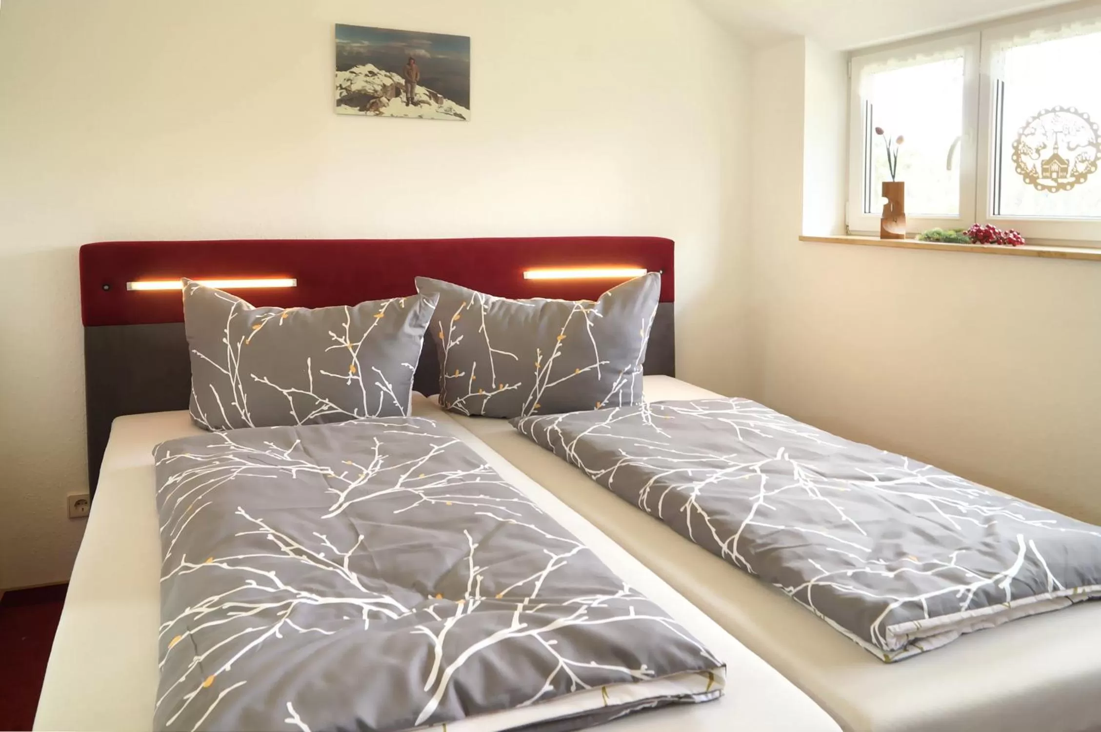 Bed in Erzgebirgshotel Misnia Bärenfels