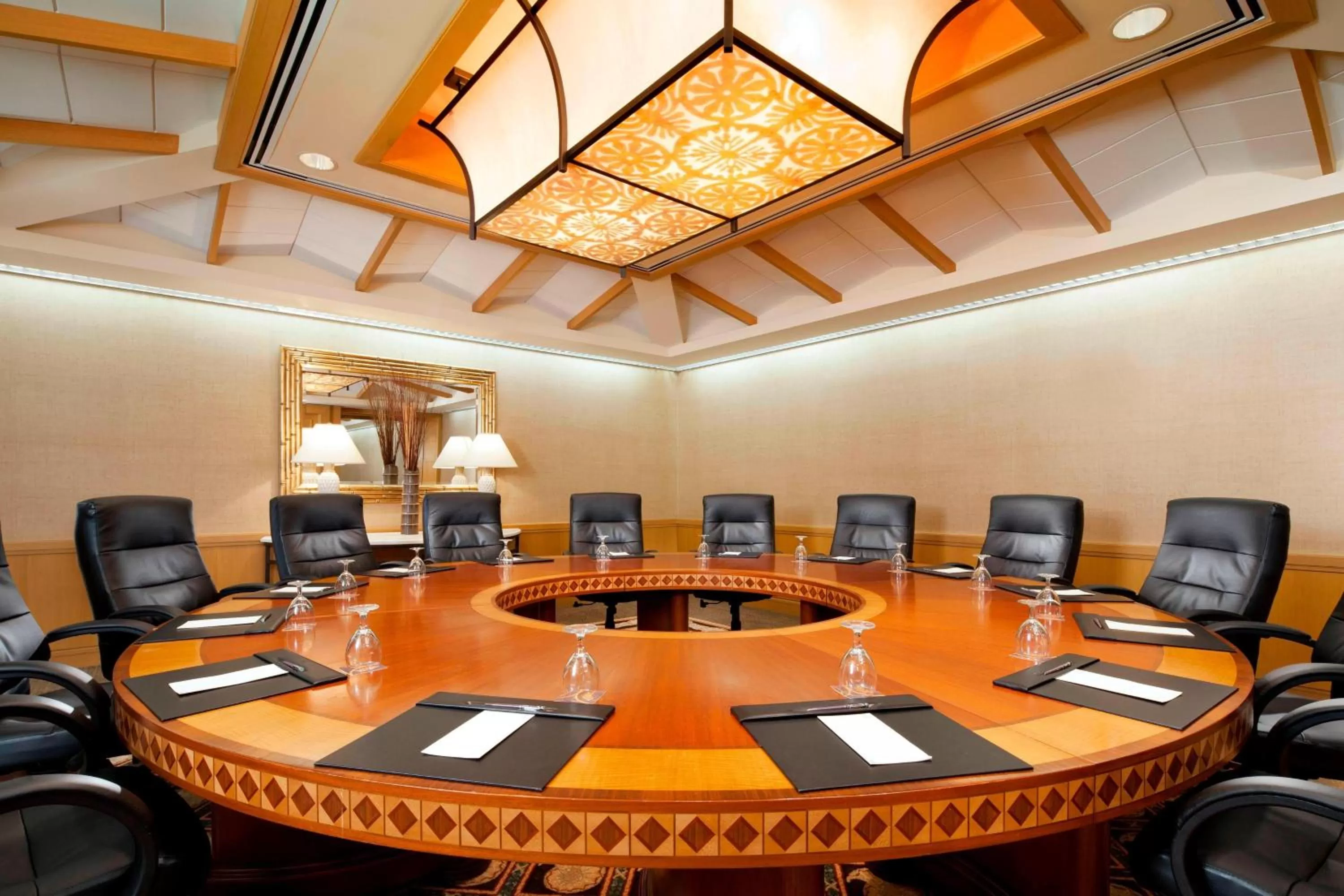 Meeting/conference room in Sheraton Maui Resort & Spa