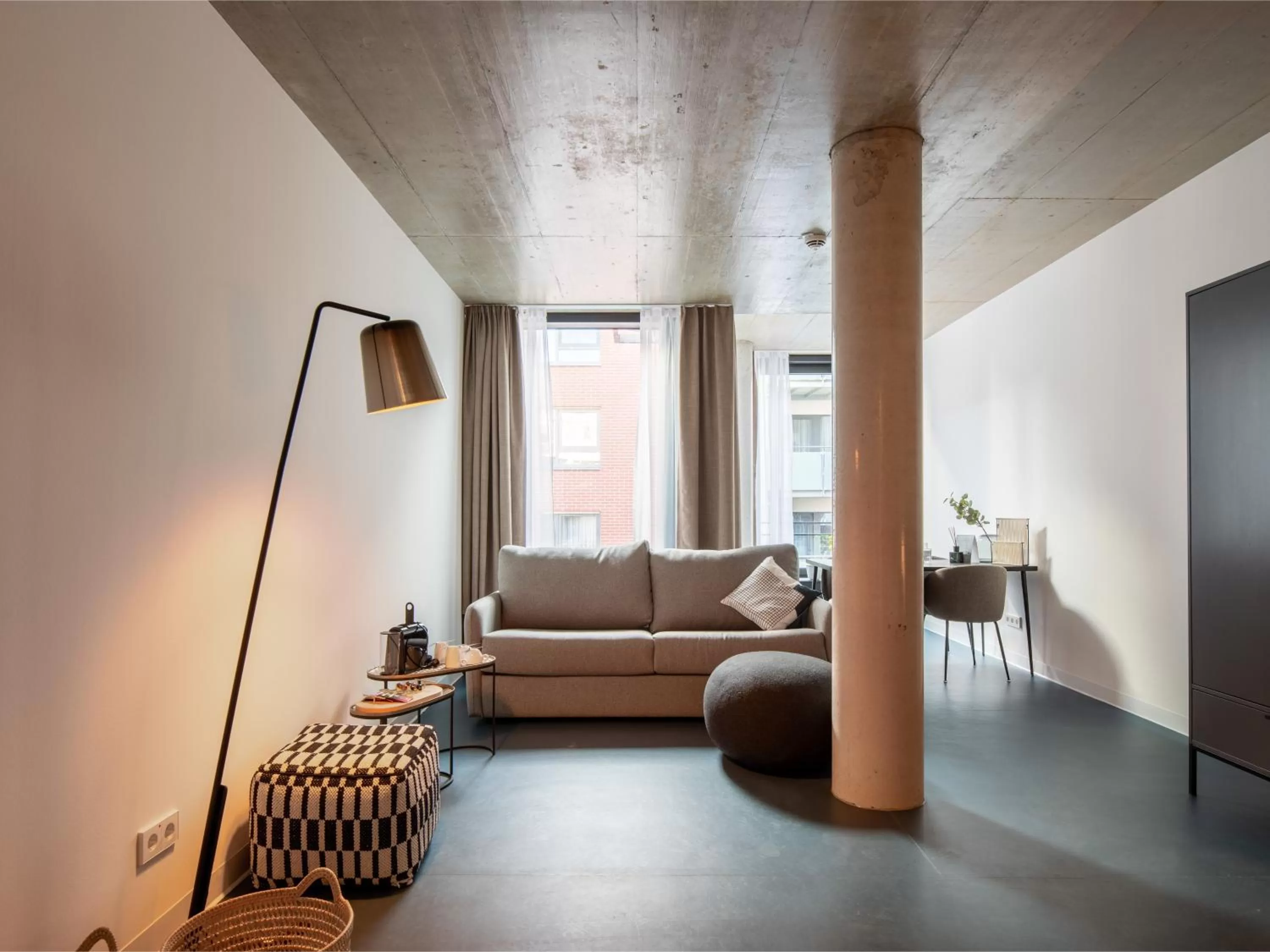 Seating area in Limehome Erfurt Maximilian Welsch Str