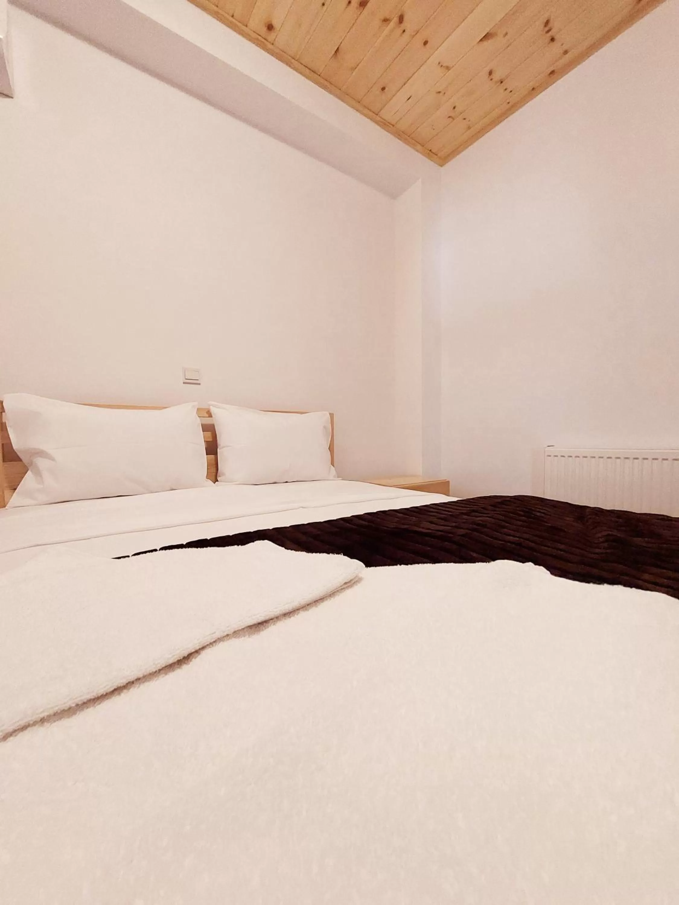 Bedroom, Bed in Agros Green Valley Suites