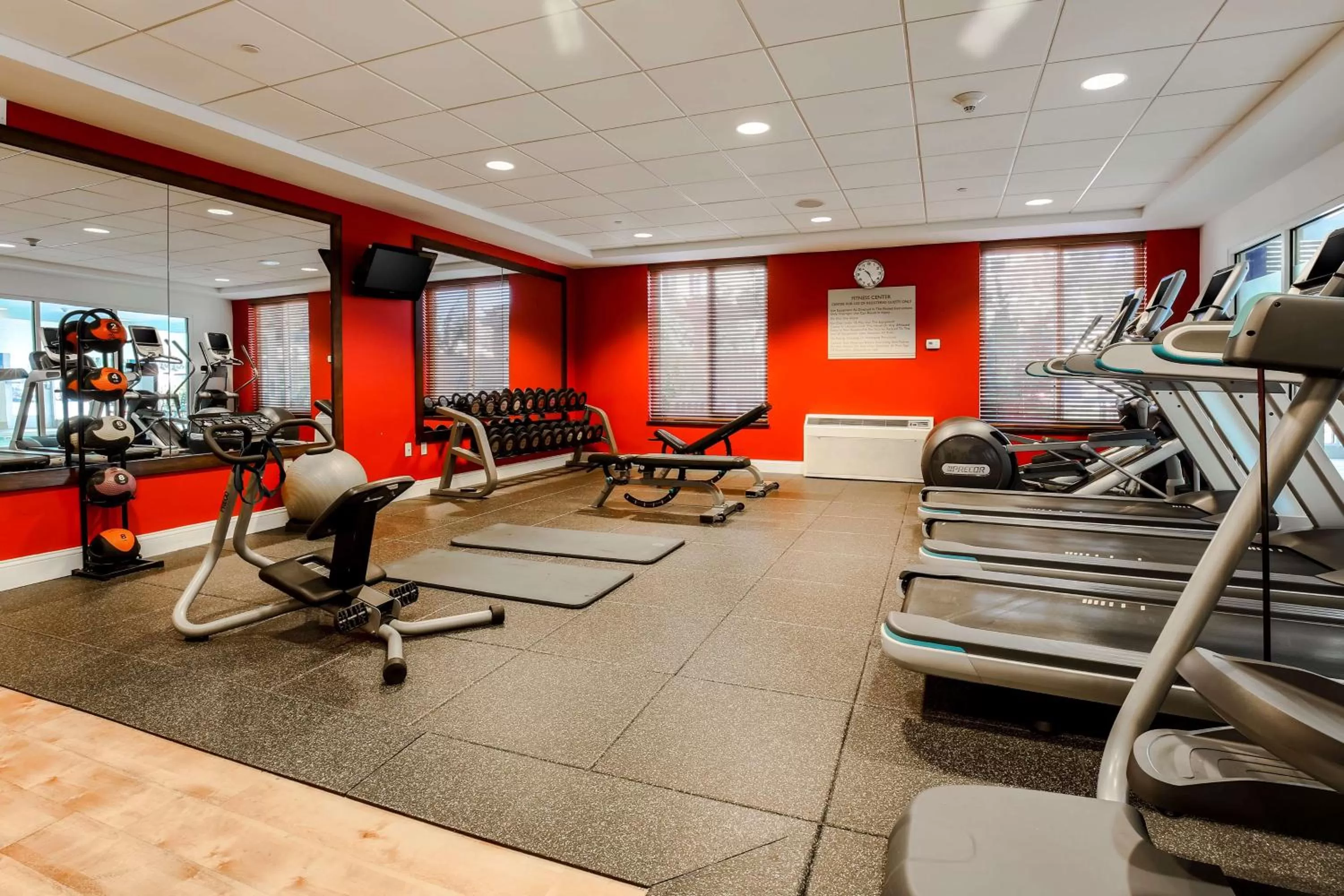 Fitness centre/facilities in Hilton Garden Inn Melville