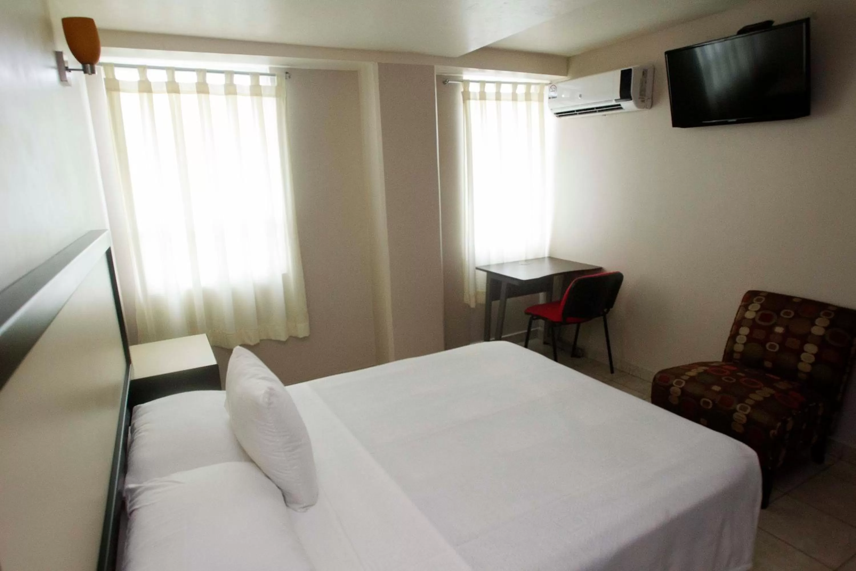 Bed in Hotel Florencia Poza Rica