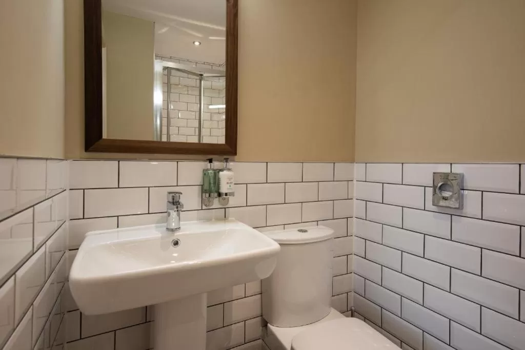 Bathroom in Wateredge Inn- The Inn Collection Group
