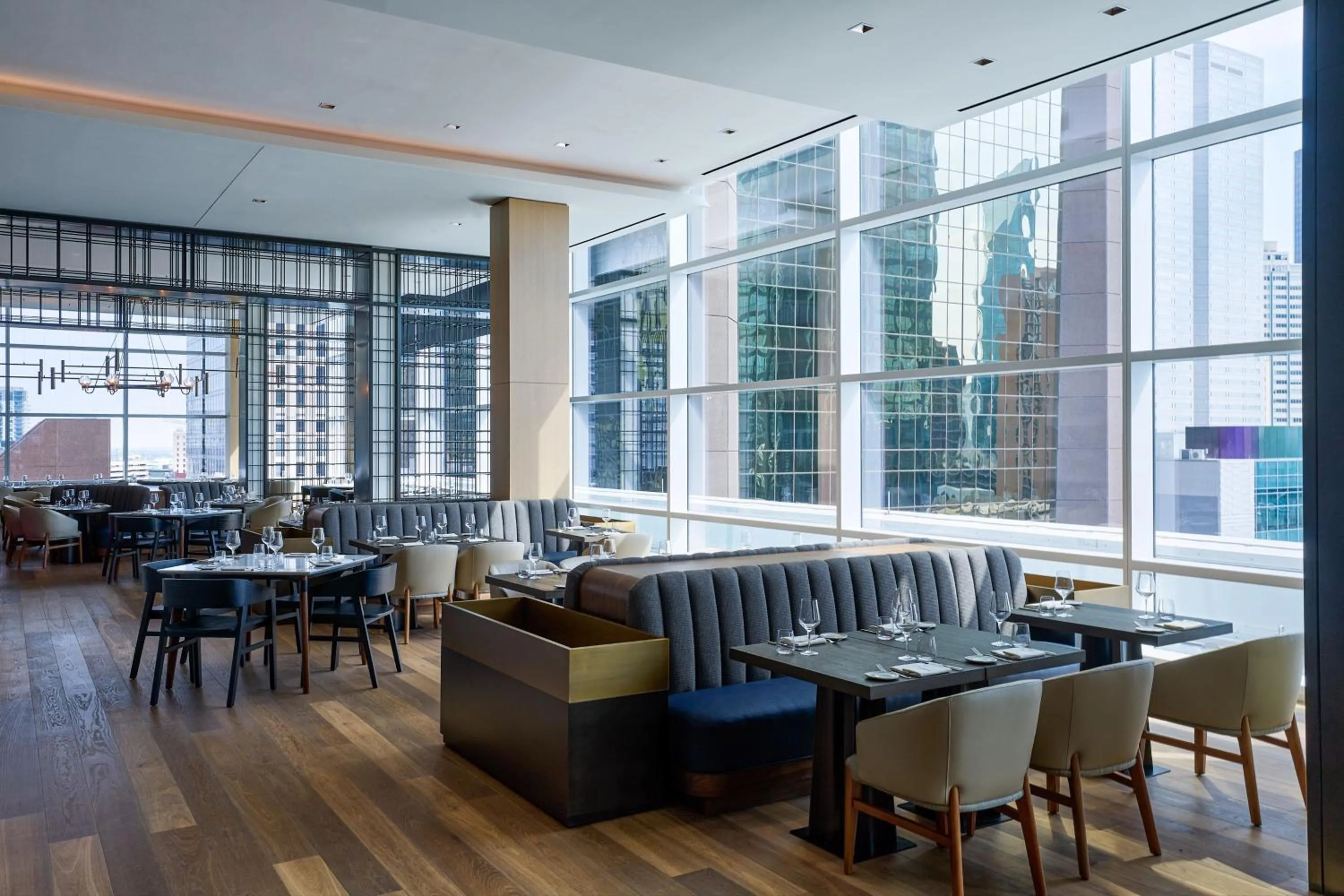 Restaurant/places to eat in JW Marriott Dallas Arts District