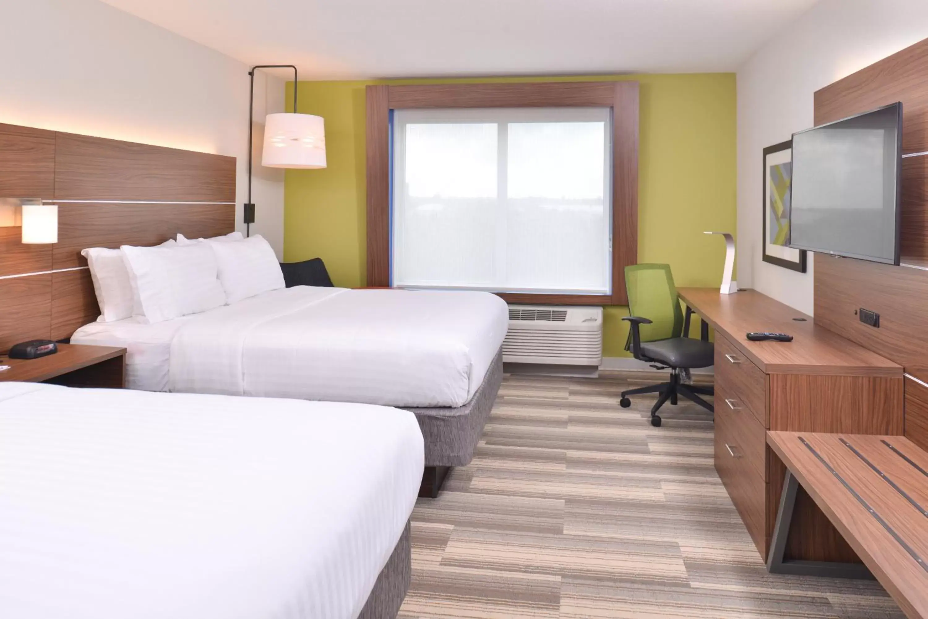 Queen Room with Two Queen Beds - Hearing Accessible/Non-Smoking in Holiday Inn Express & Suites Omaha Airport by IHG Queen Room with Two Queen Beds - Hearing Accessible/Non-Smoking in Holiday Inn Express & Suites Omaha Airport by IHG