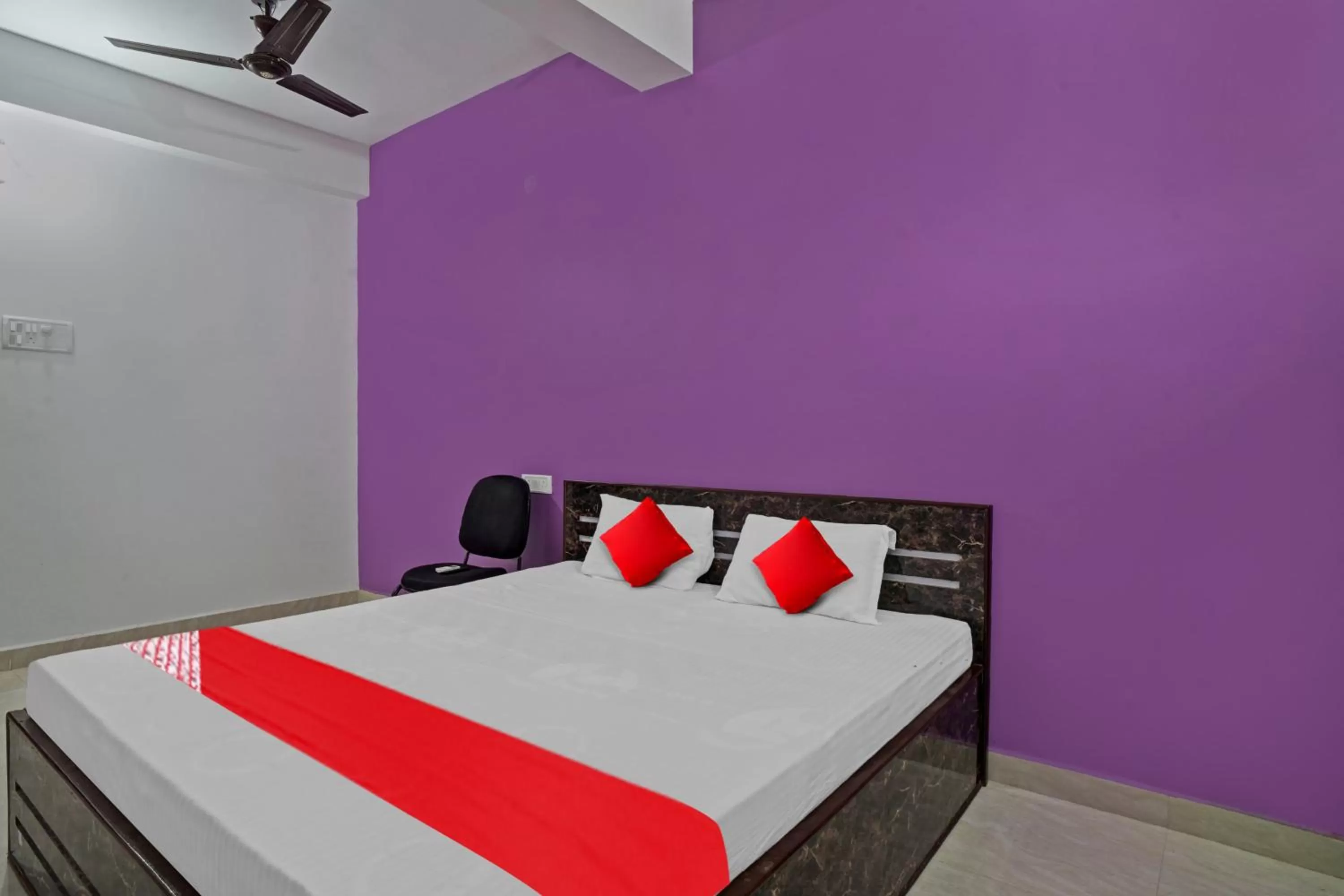 Bedroom in OYO Flagship Hotel Sun City