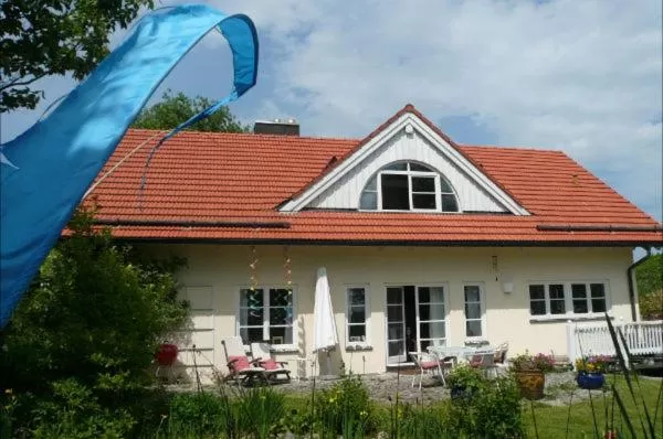 Property building in Bed and Breakfast Bavaria München