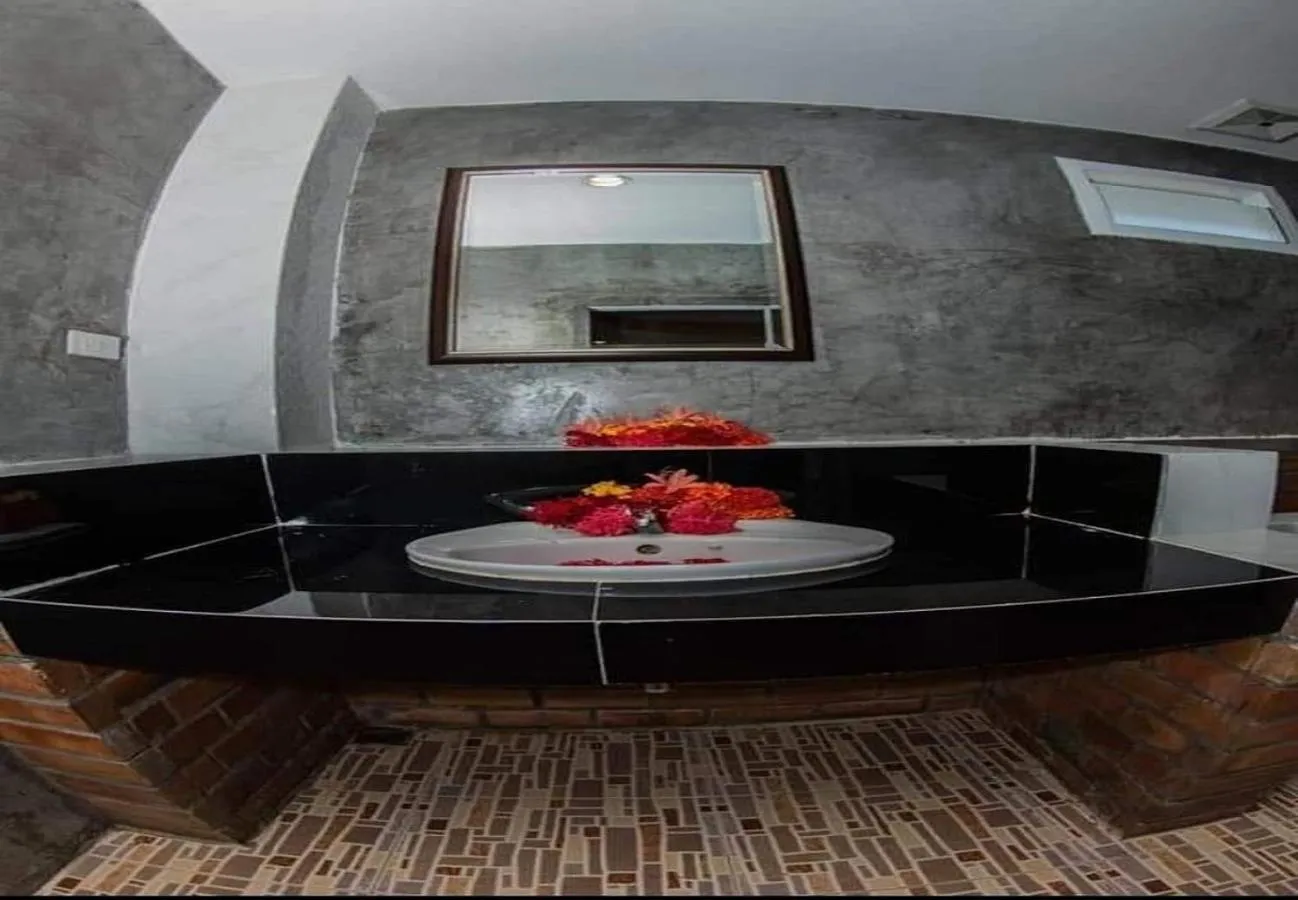 Bathroom in Lanta New Beach Bungalows - SHA Plus