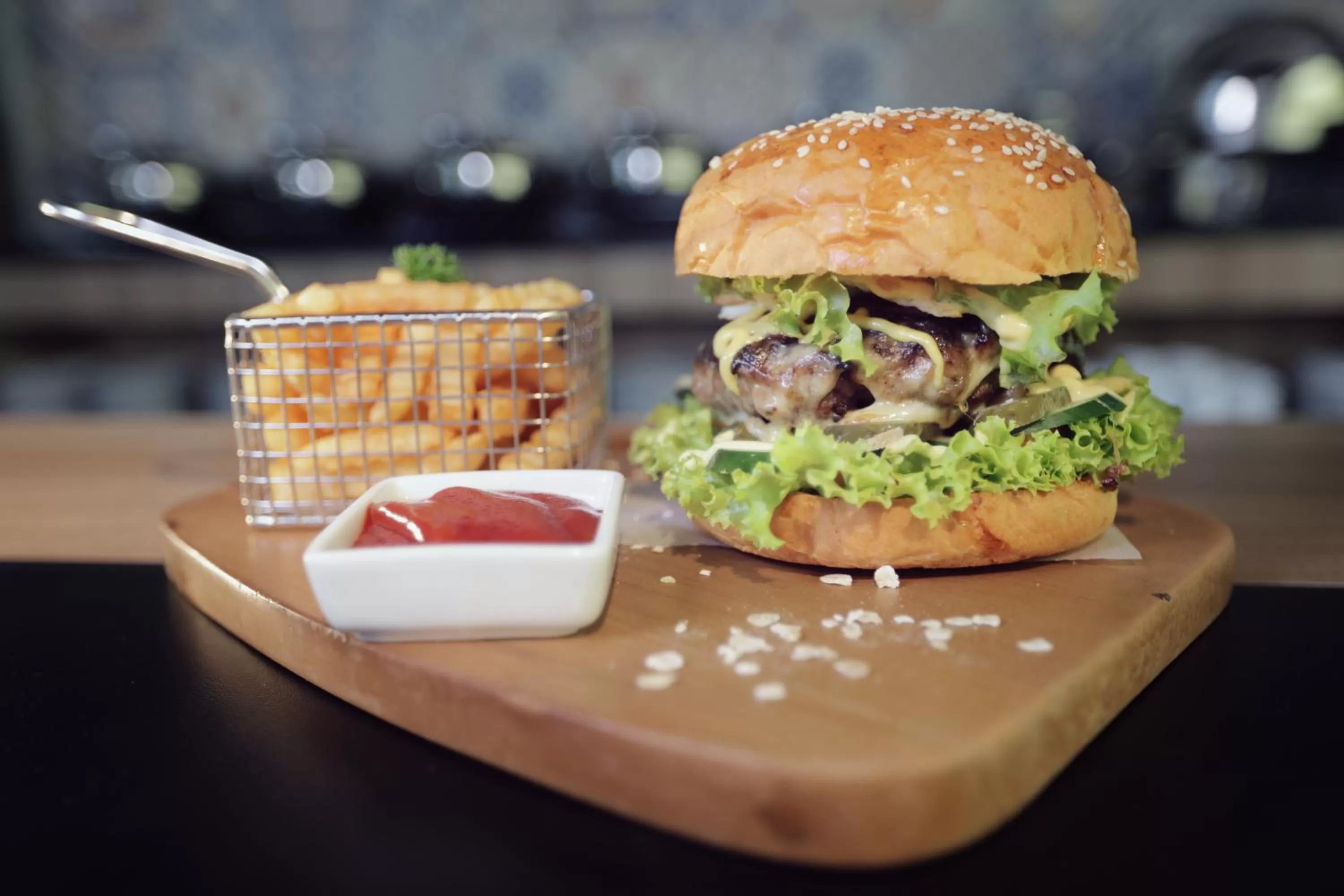 Food in Fame Hotel Sunset Road