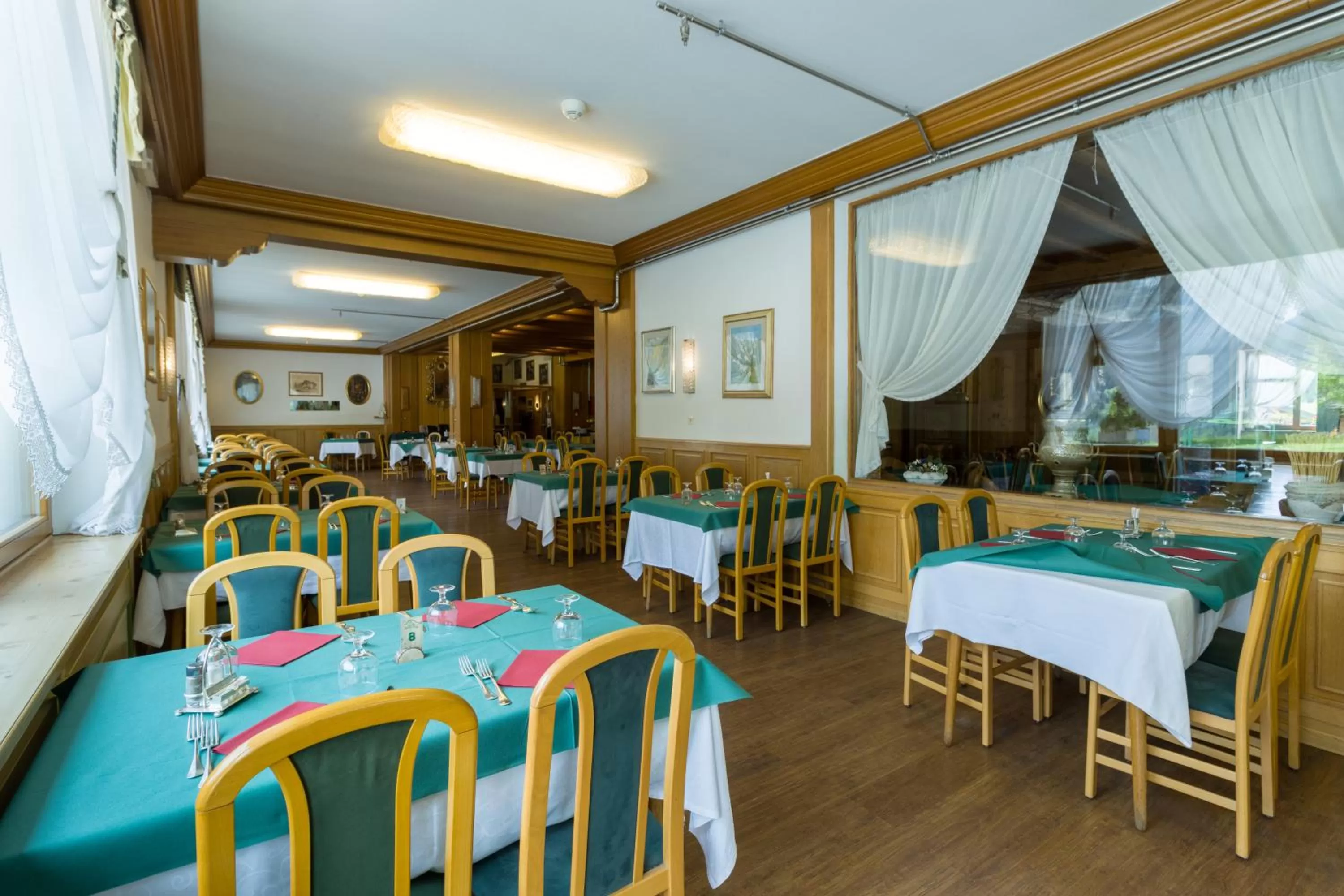 Restaurant/places to eat in Hotel Villa Argentina