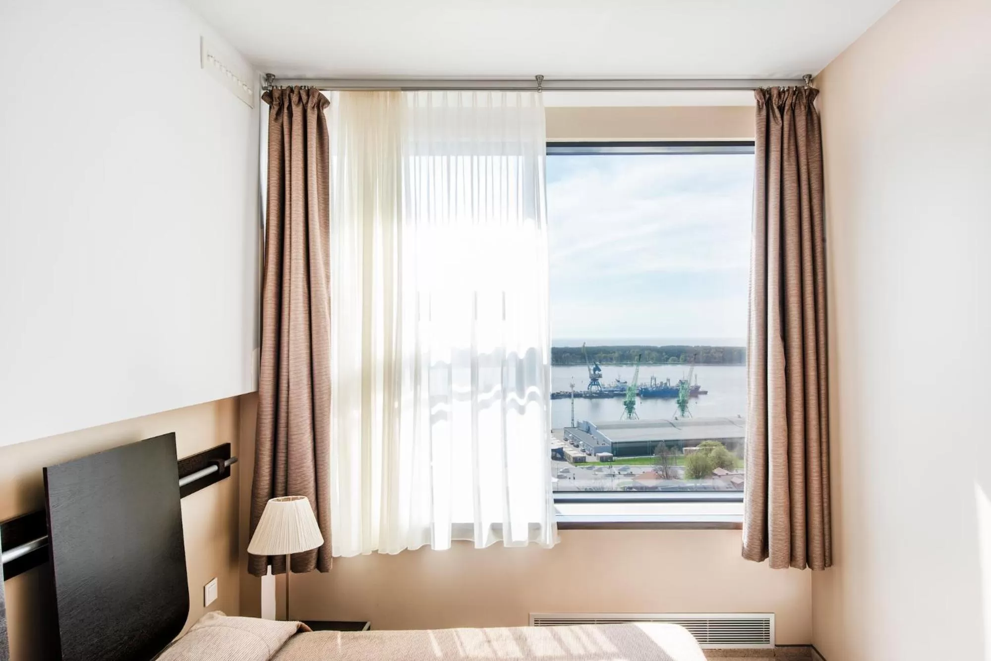 Photo of the whole room, Bed in Amberton Hotel Klaipeda