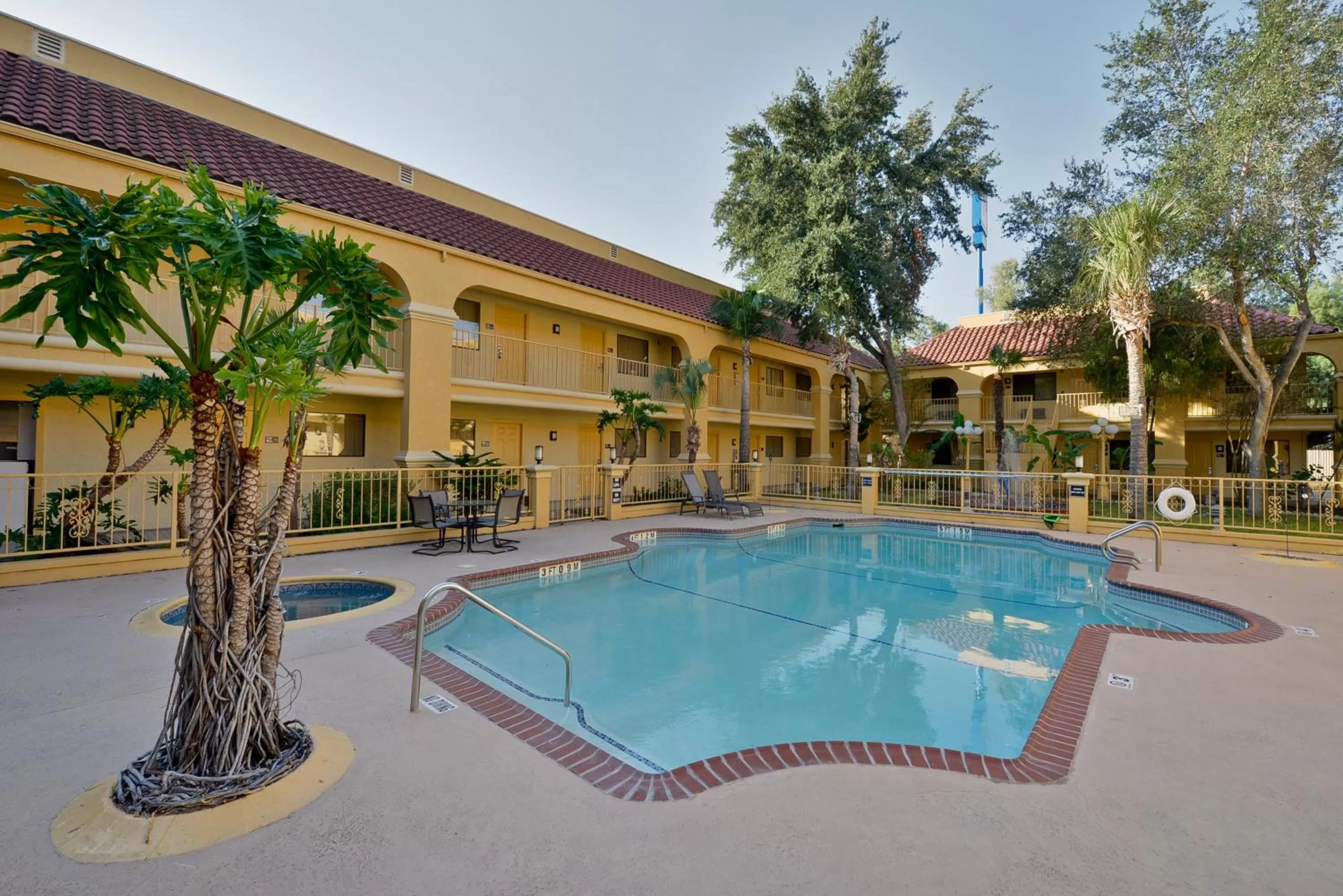 Swimming pool in Super 8 by Wyndham Corpus Christi Northwest
