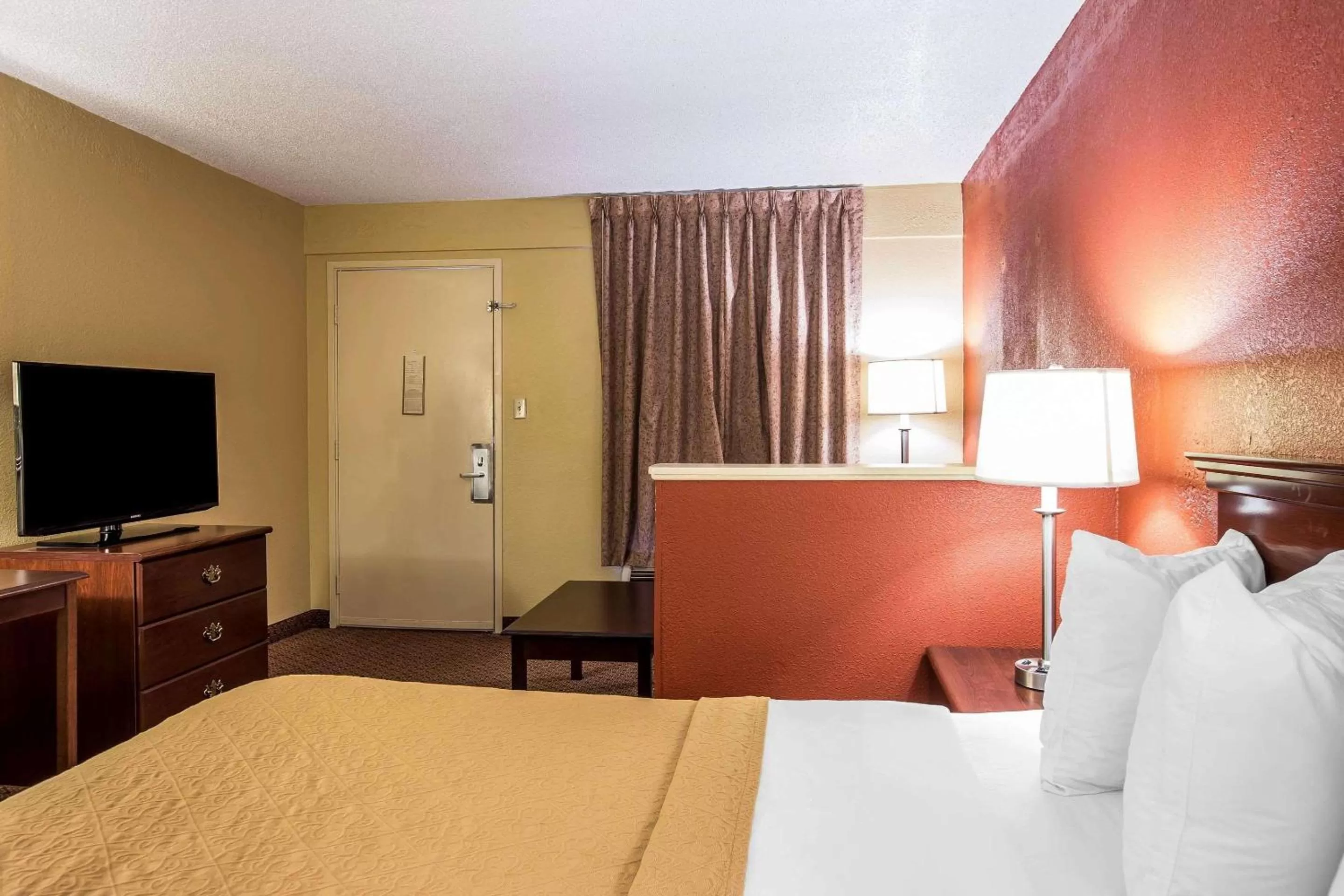Photo of the whole room in Quality Inn Gaffney I-85