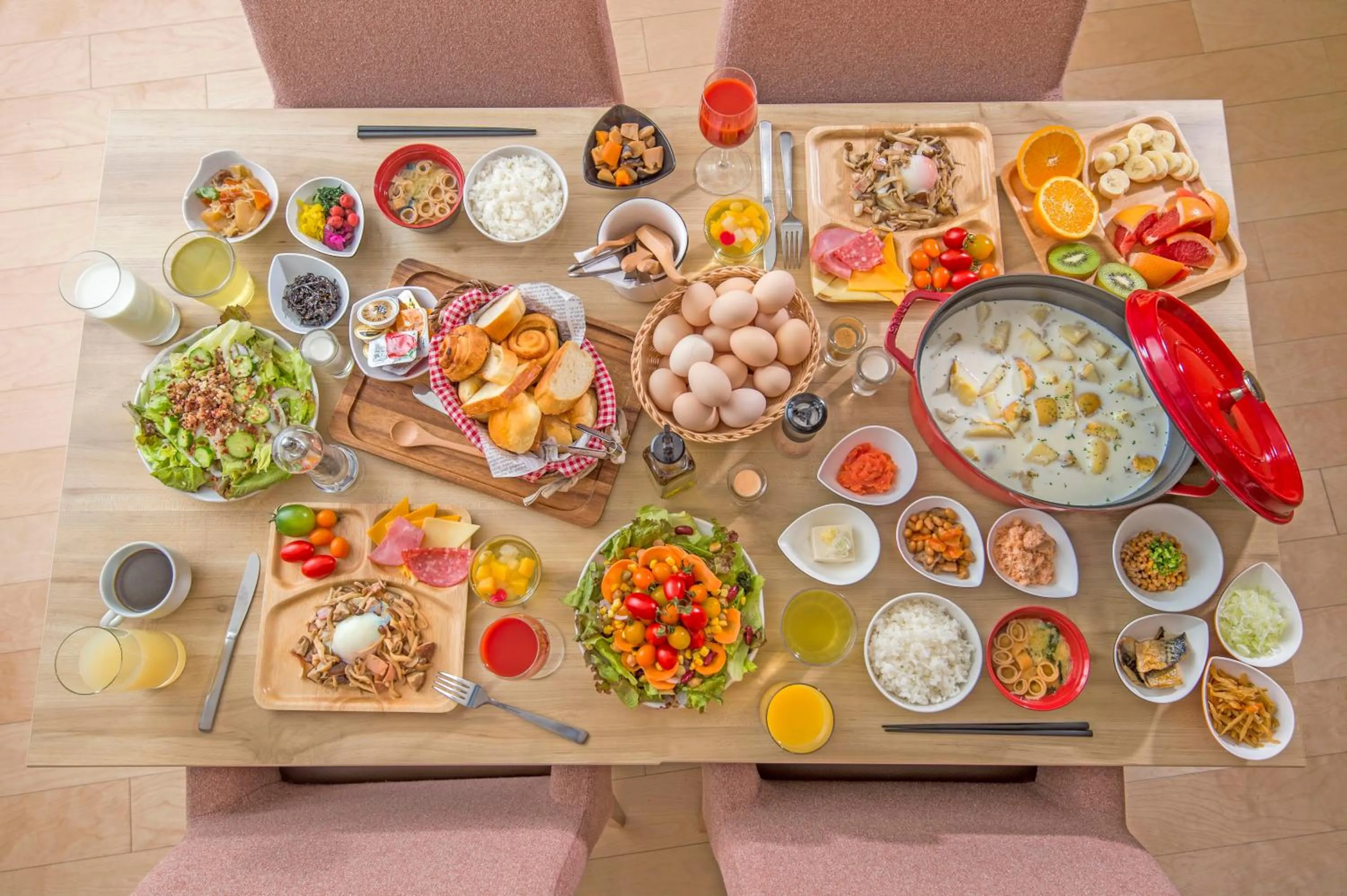 Buffet breakfast in HOTEL MYSTAYS Fuji Onsen Resort