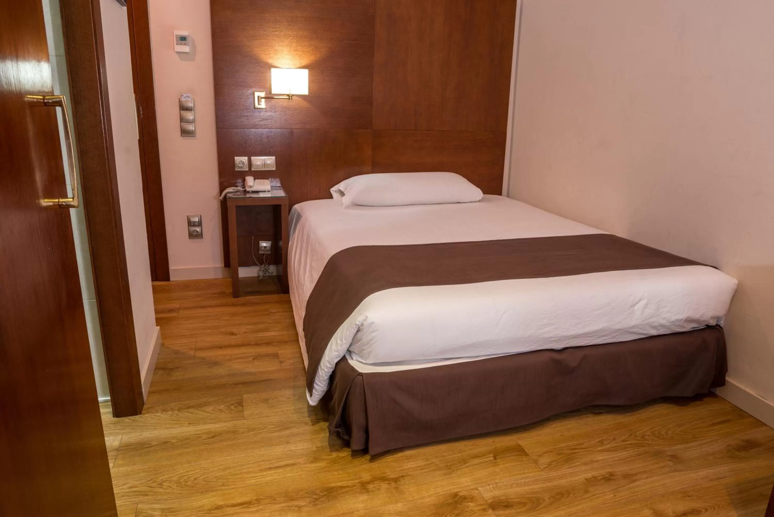 Bed in Ramon Berenguer IV