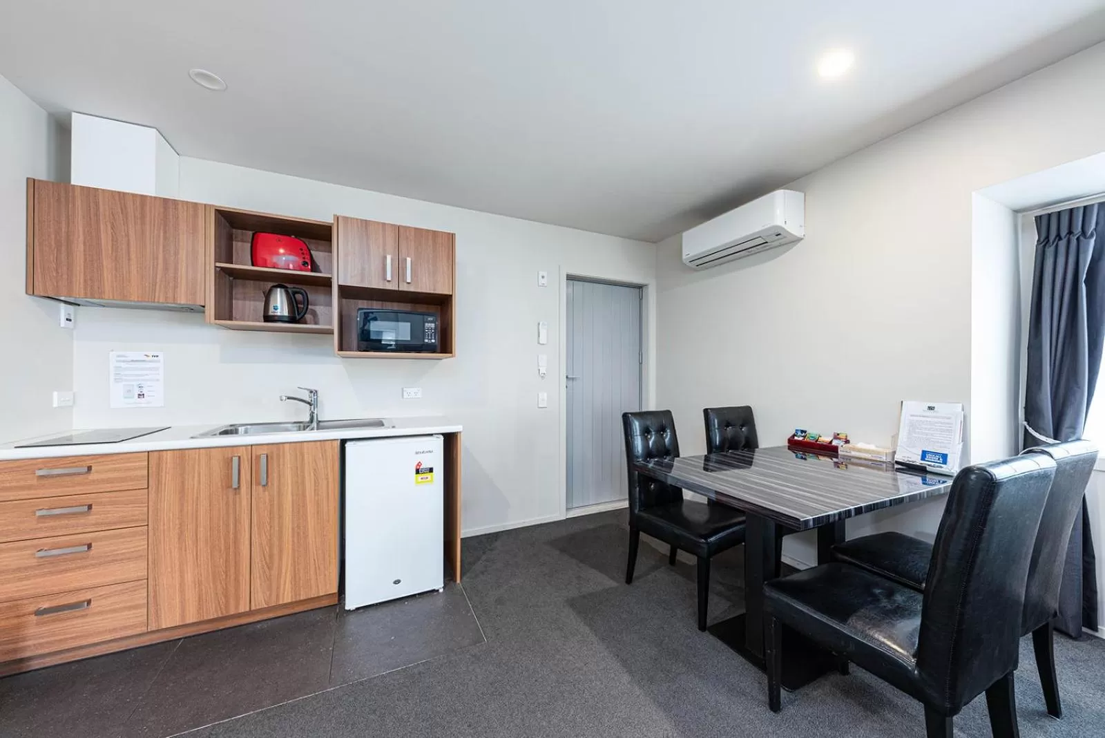 Kitchen or kitchenette in 311 Motel Riccarton