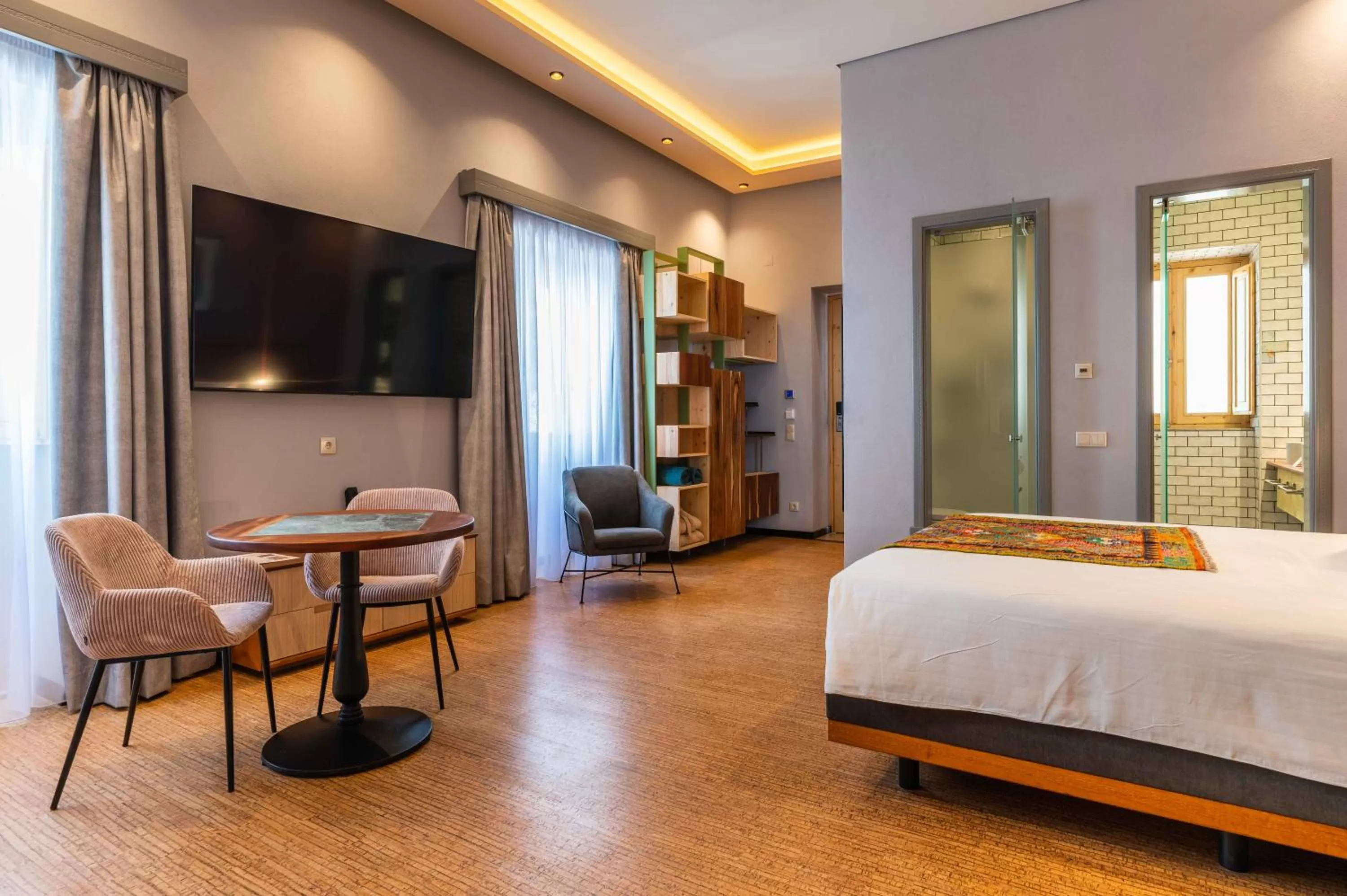 Photo of the whole room, Bed in Vila Origens Boutique Hotel Albufeira – Adults Only