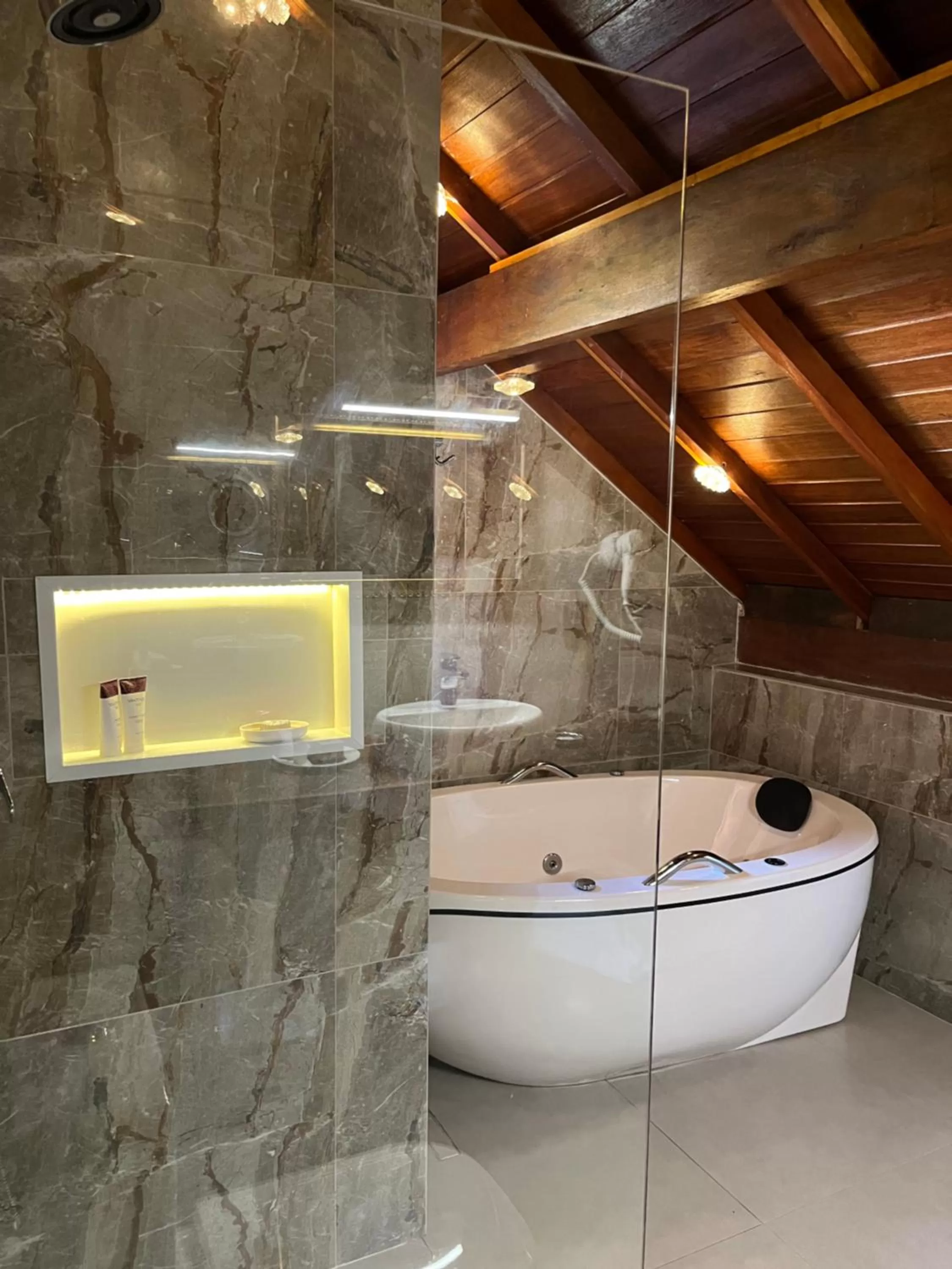 Hot Tub in Pousada Dona Bendita