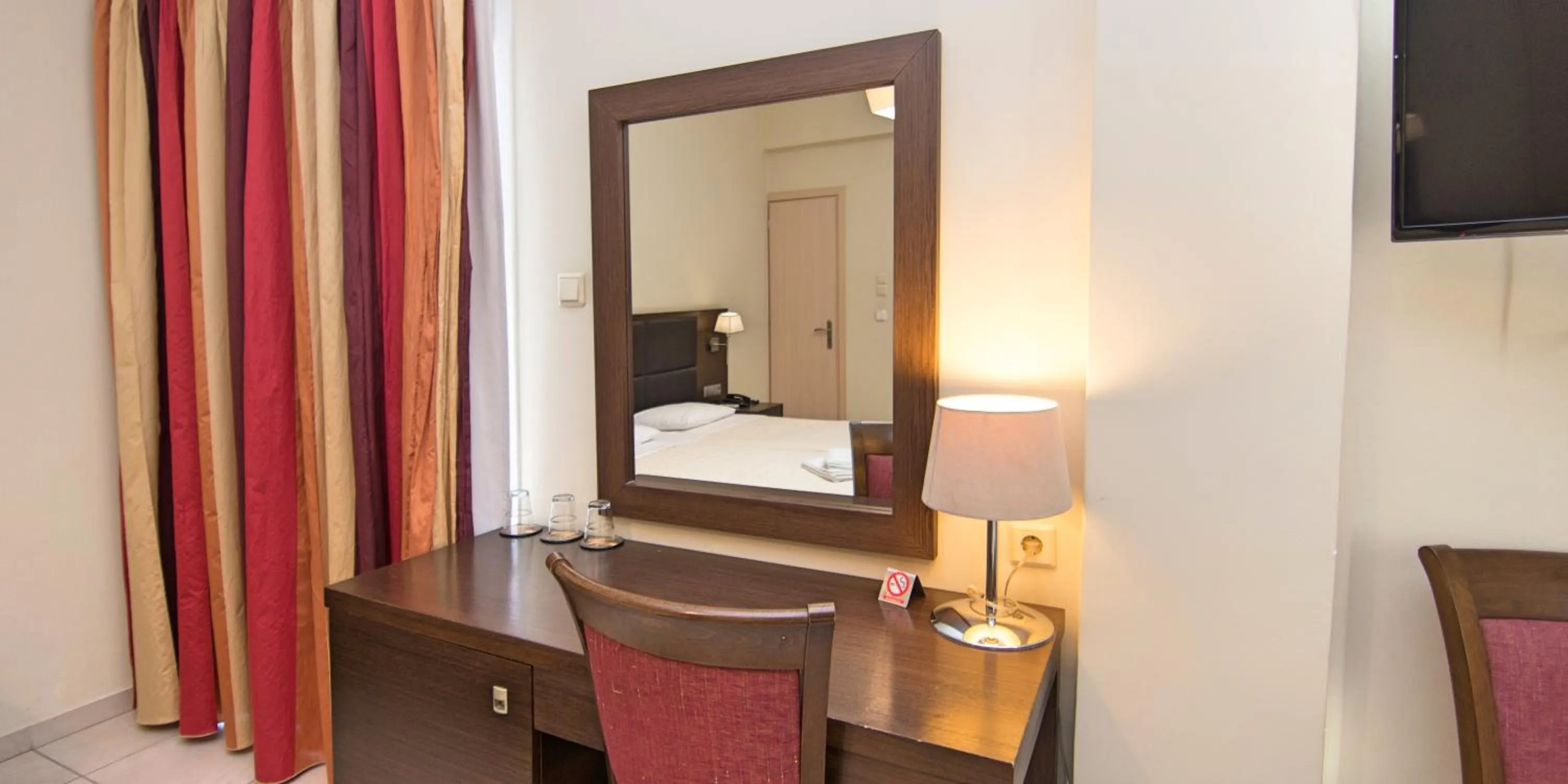 Bedroom in San Nectarios