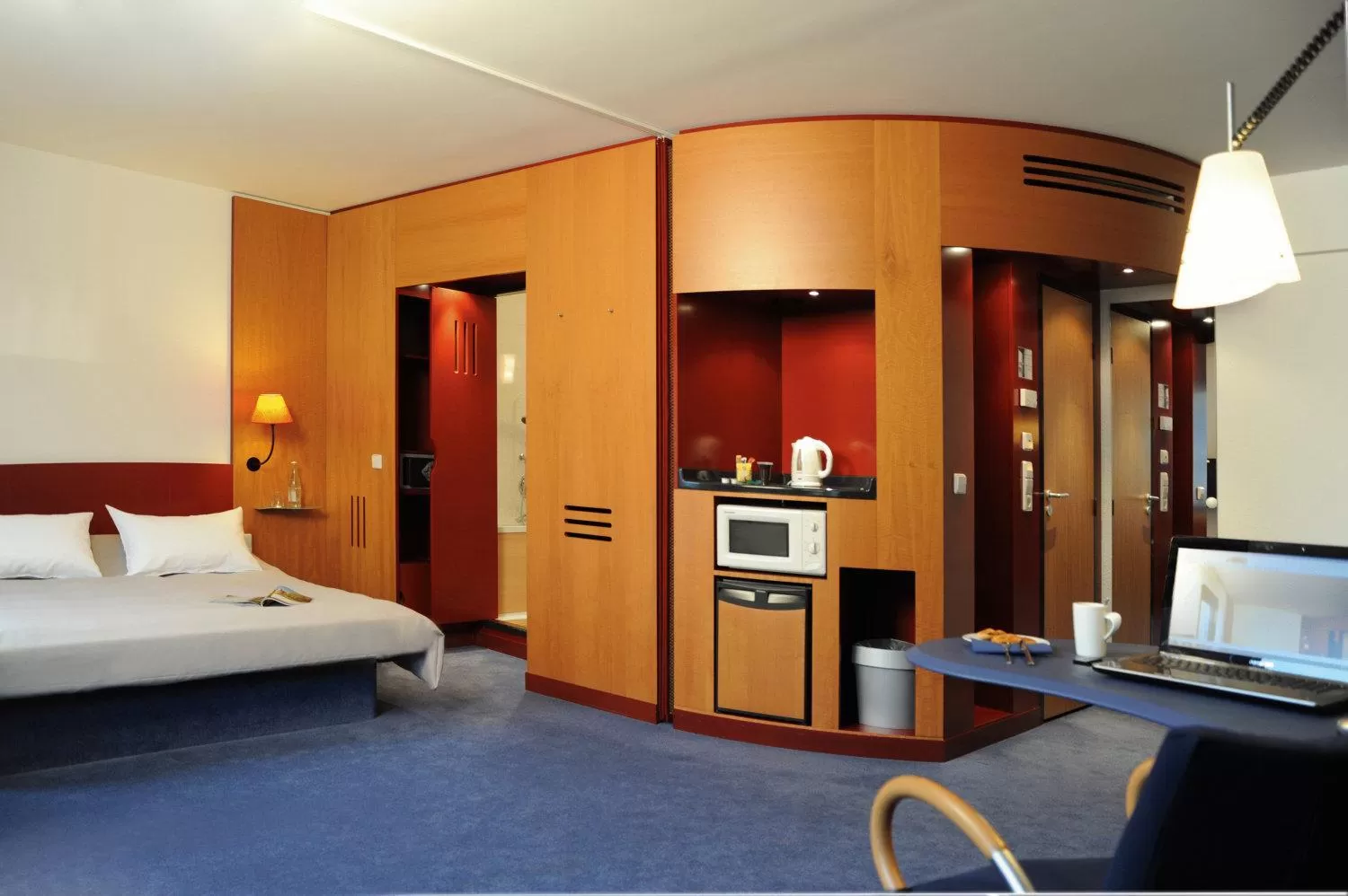 Photo of the whole room, Bed in Novotel Suites München Parkstadt Schwabing