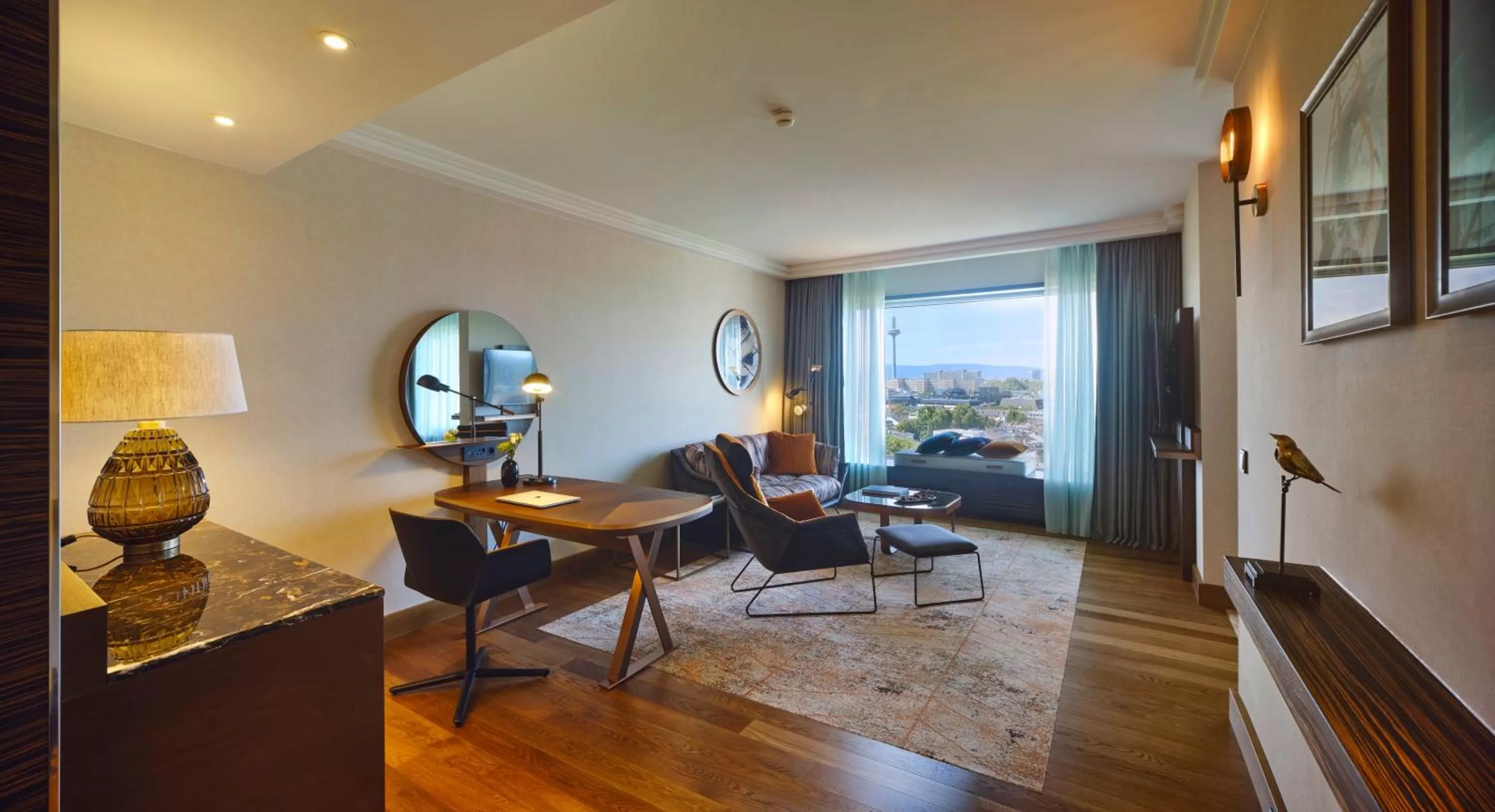 TV and multimedia in Hilton Frankfurt City Centre