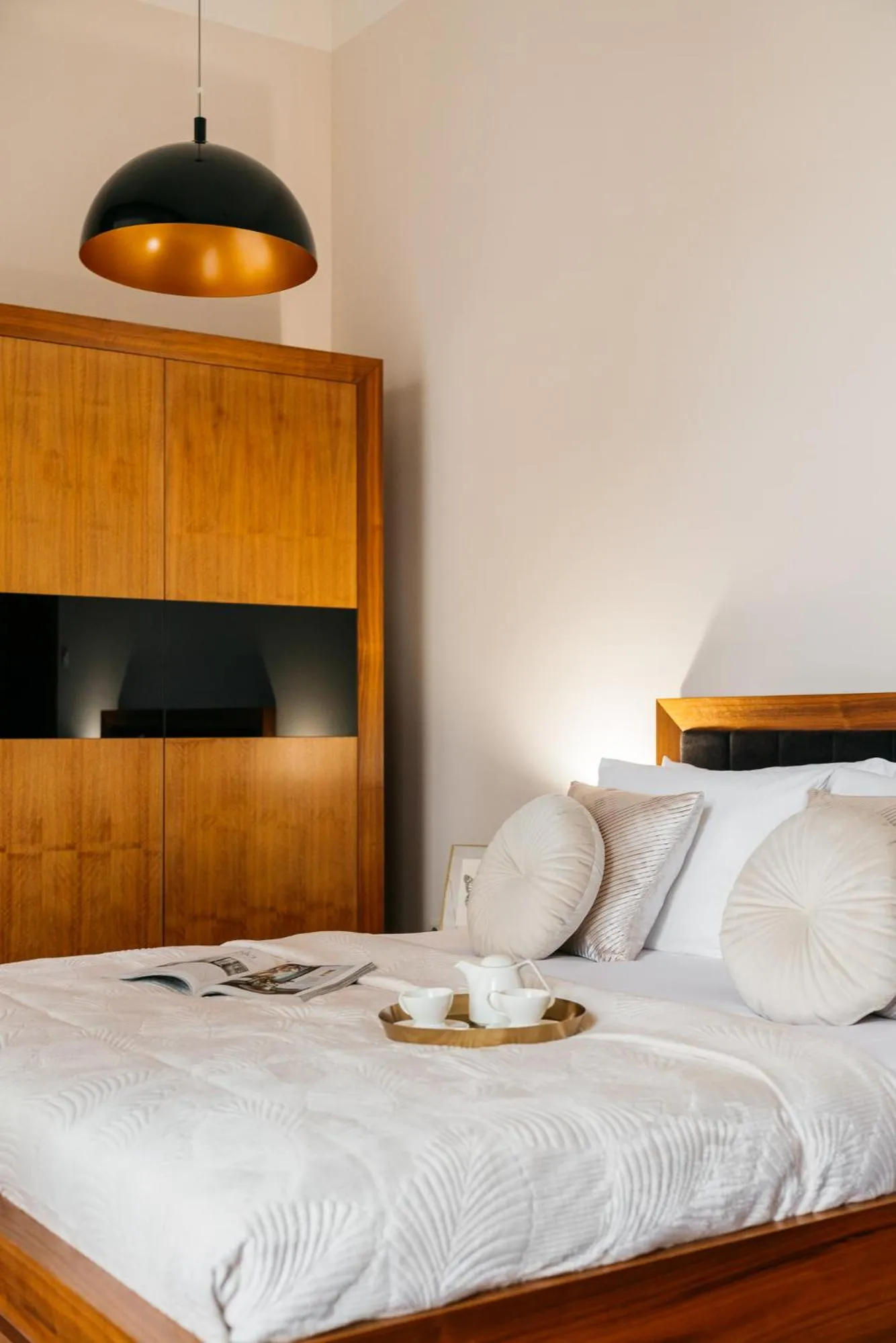 Bed in Topolowa Residence - LoftAffair Collection