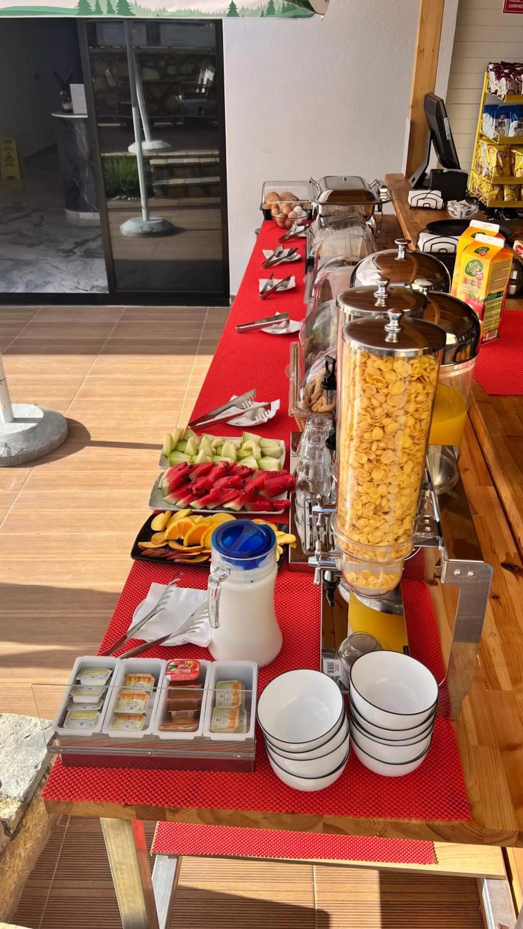 Buffet breakfast, Breakfast in Hotel Memaj