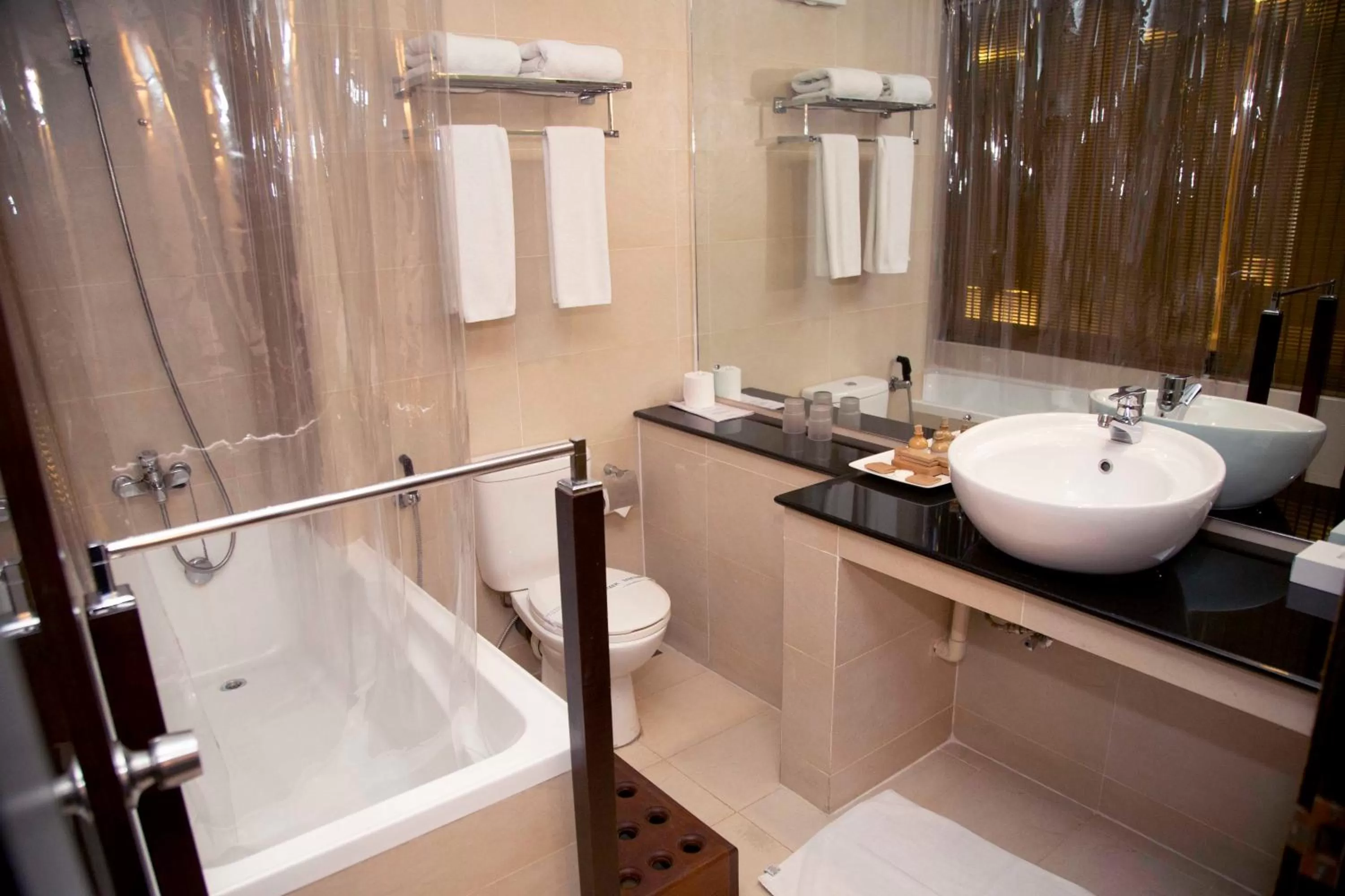 Bathroom in Kandy The Tourmaline