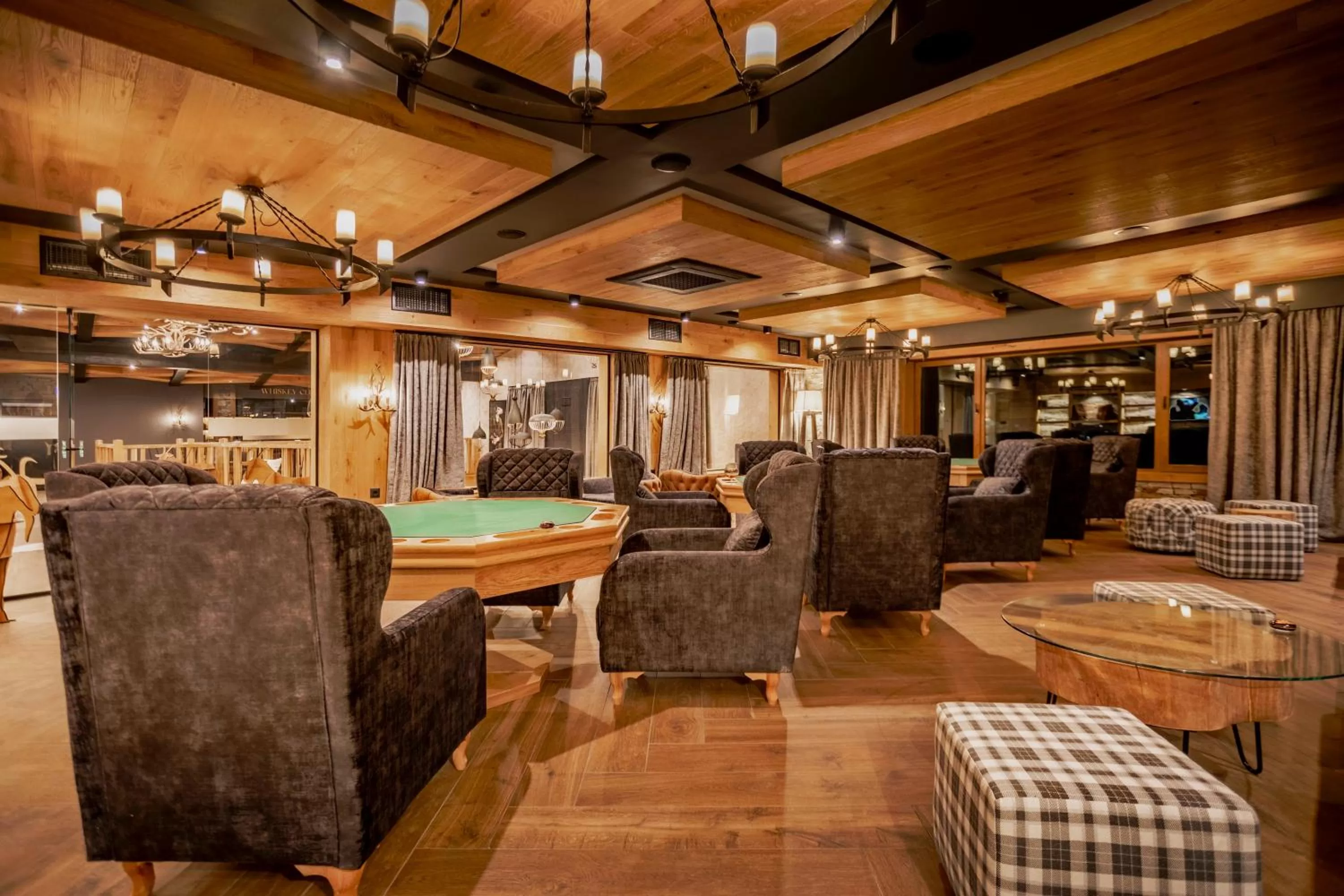 Lounge or bar in Kashmir Wellness & SPA Hotel Adults Only