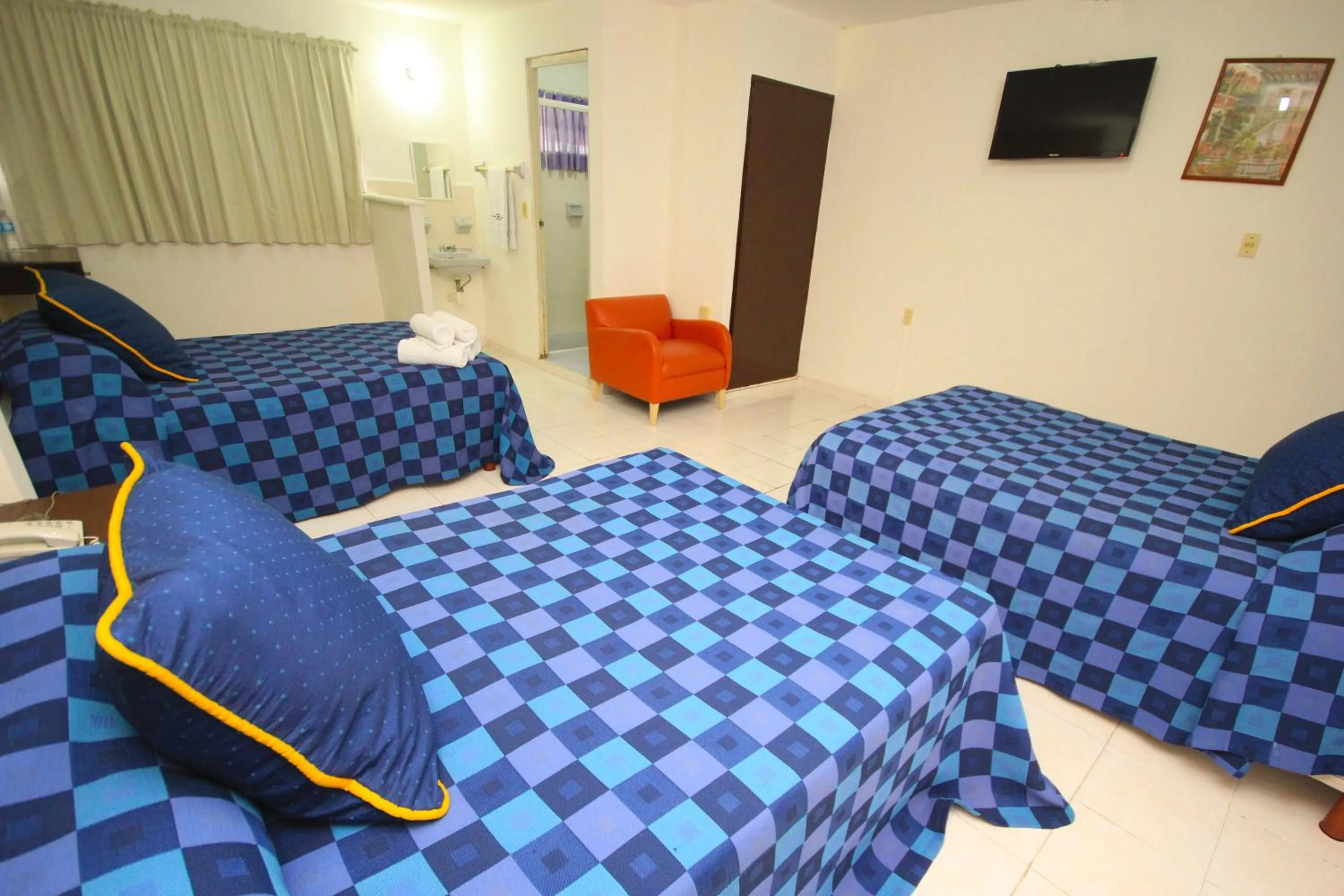 Photo of the whole room, Bed in Hotel Posada del Carmen