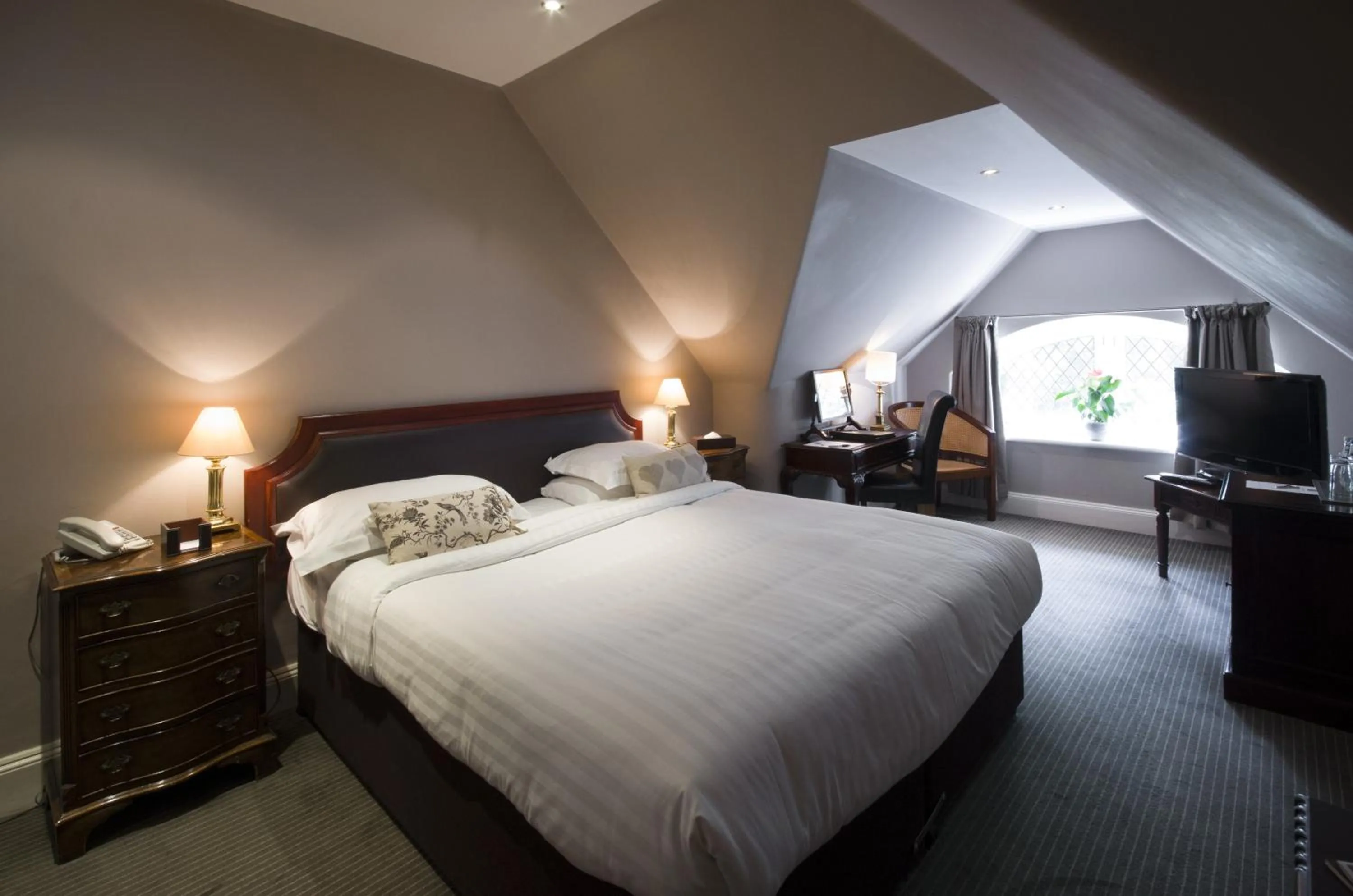 Bed in Chateau La Chaire