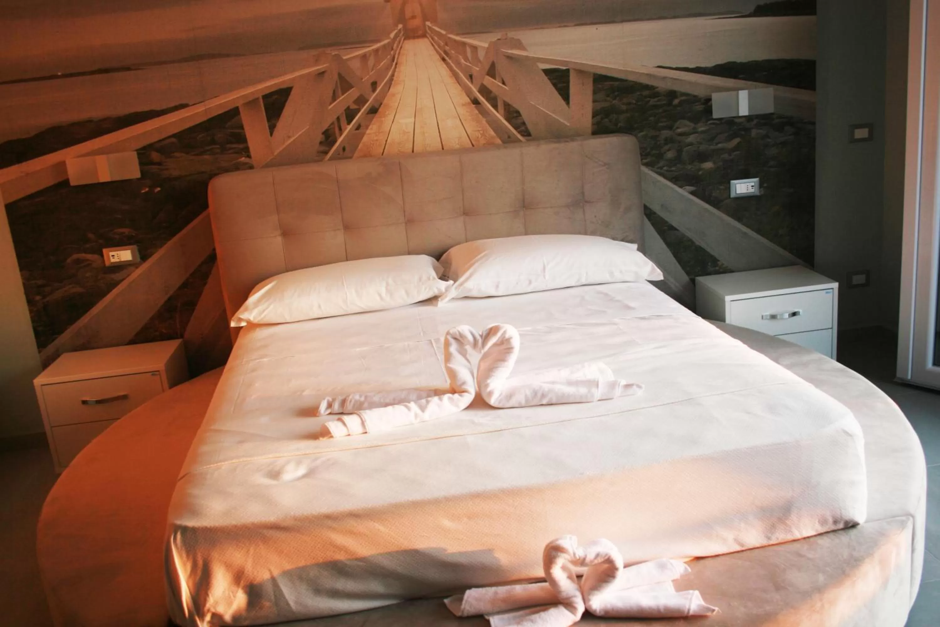 Bed in Clipper Suite