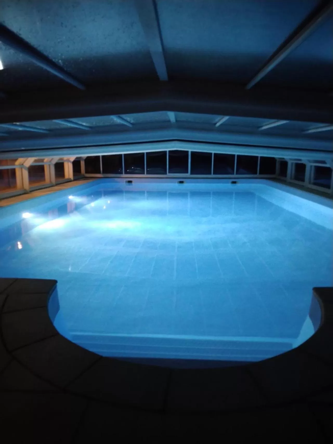 Pool view in Cafecouet'Breizh