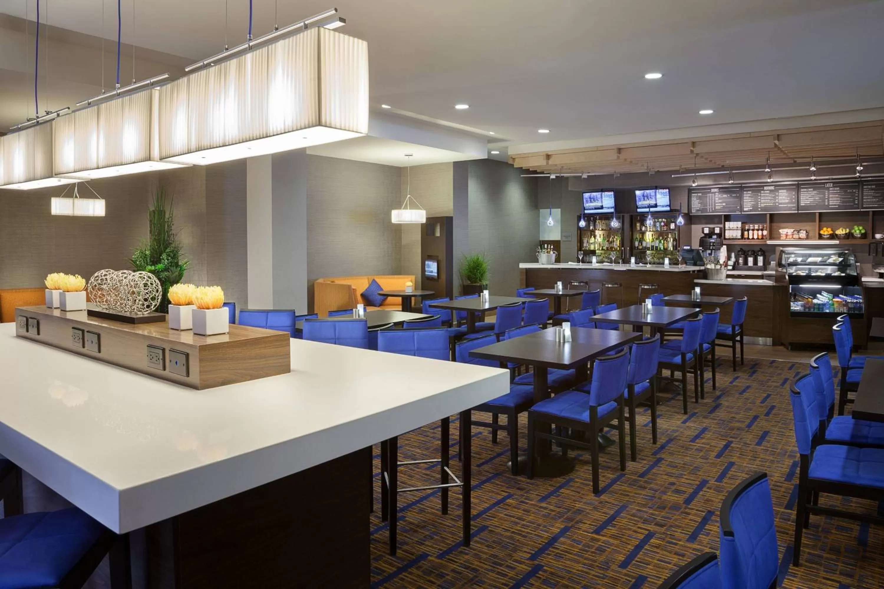 Restaurant/places to eat in TownePlace Suites by Marriott Toronto Northeast/Markham