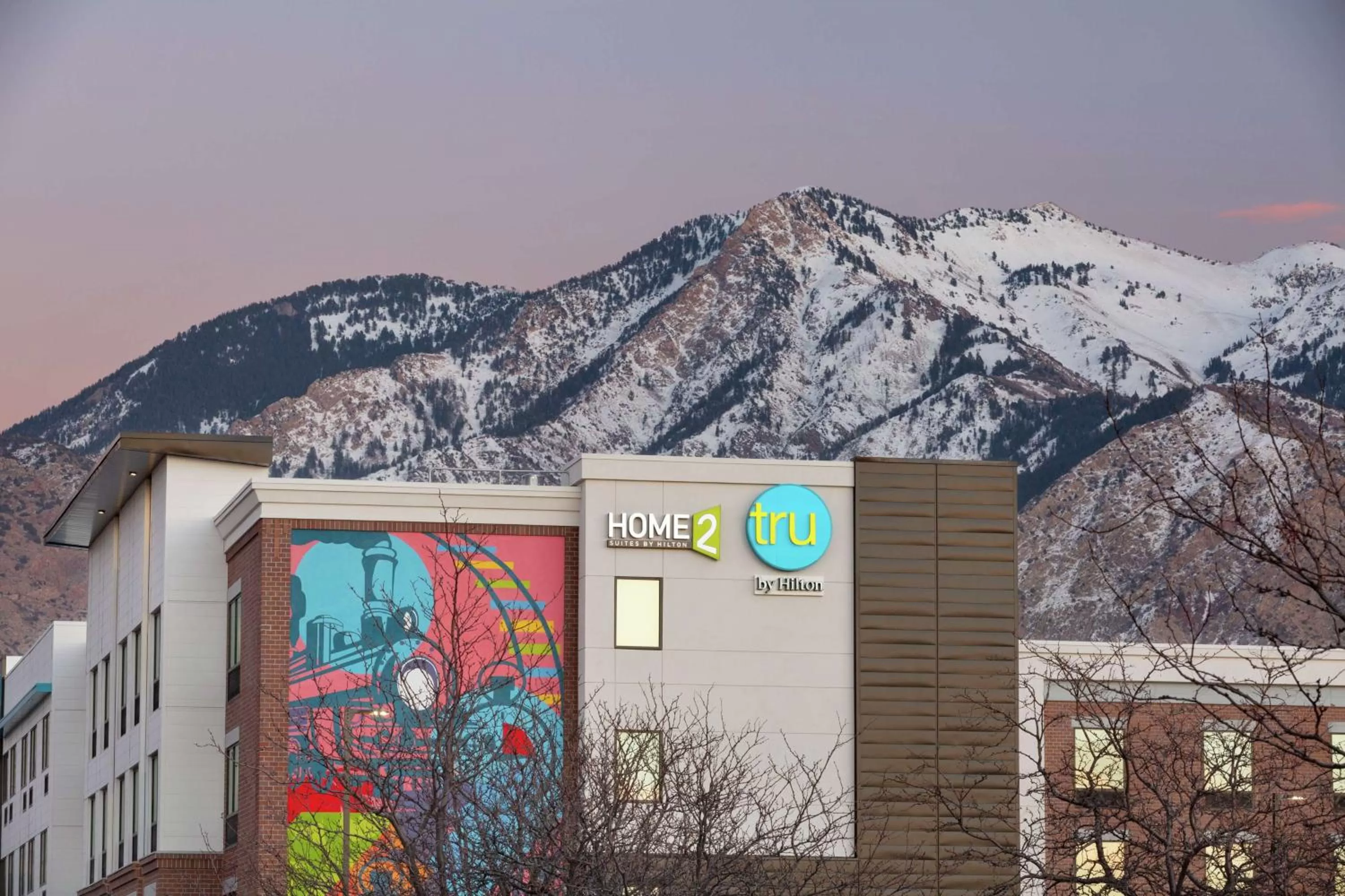 Property building in Home2 Suites By Hilton Ogden