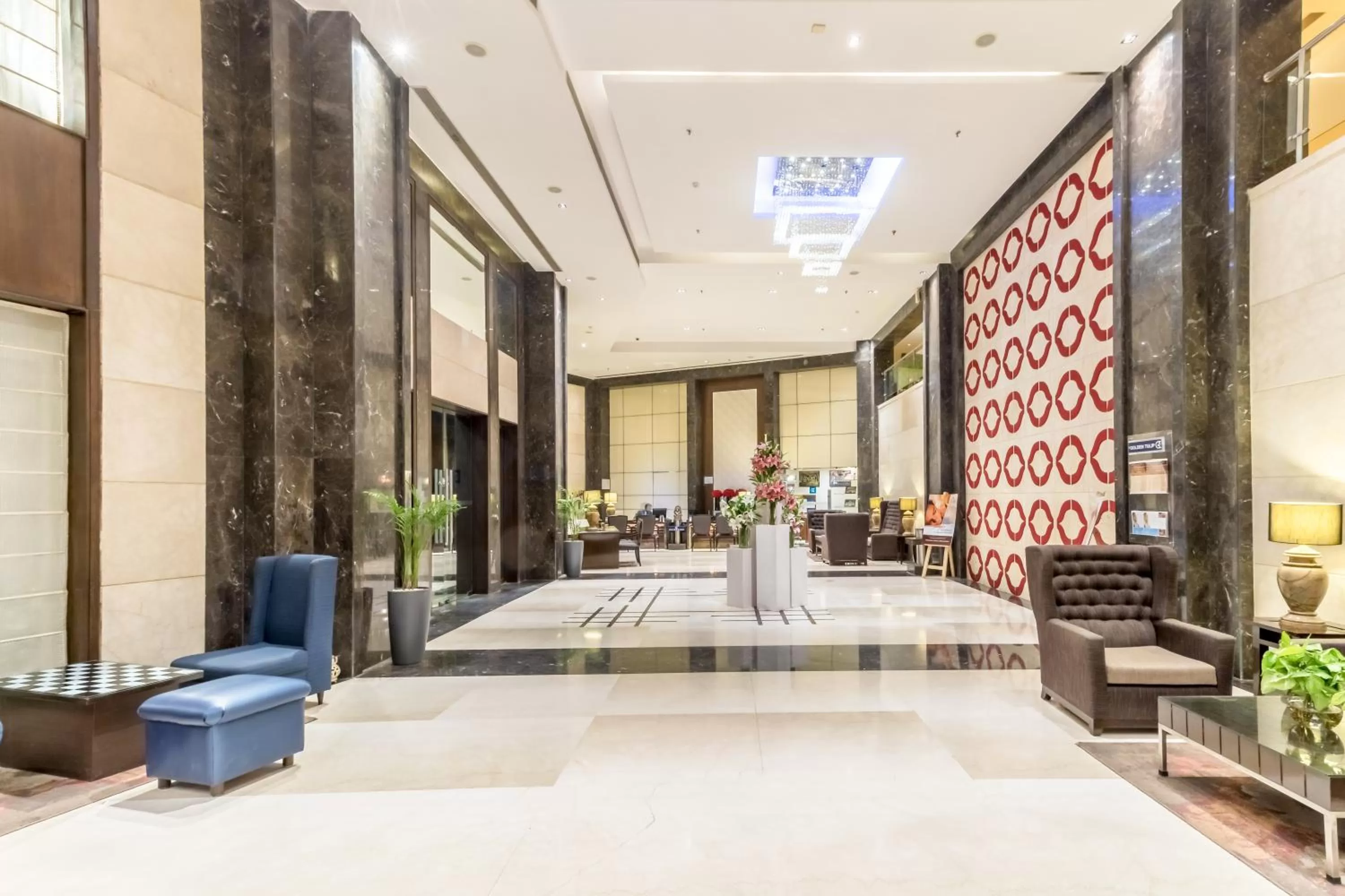 Lobby or reception in Golden Tulip Chandigarh, Panchkula