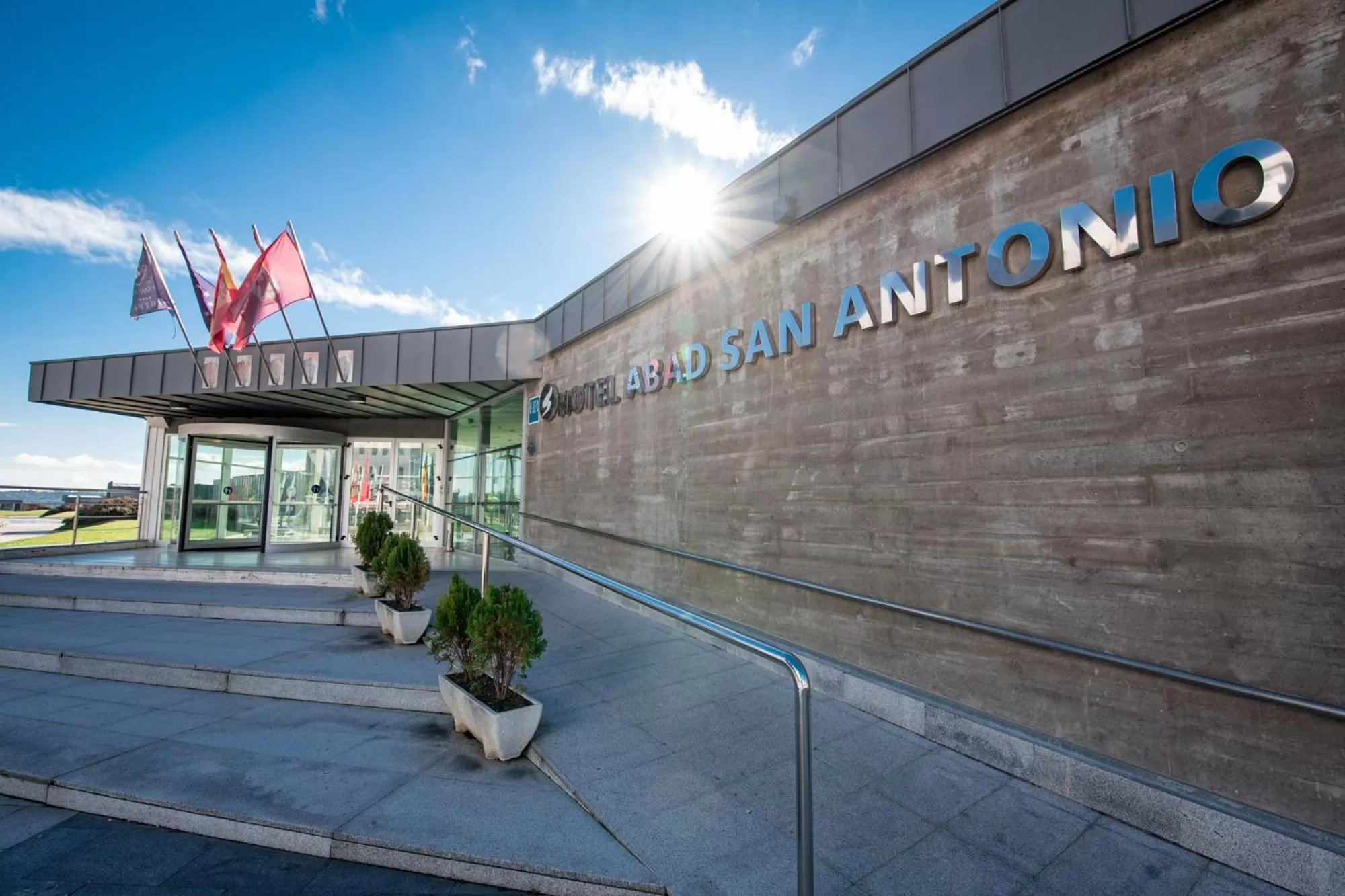 Facade/entrance in ARVA Abad San Antonio