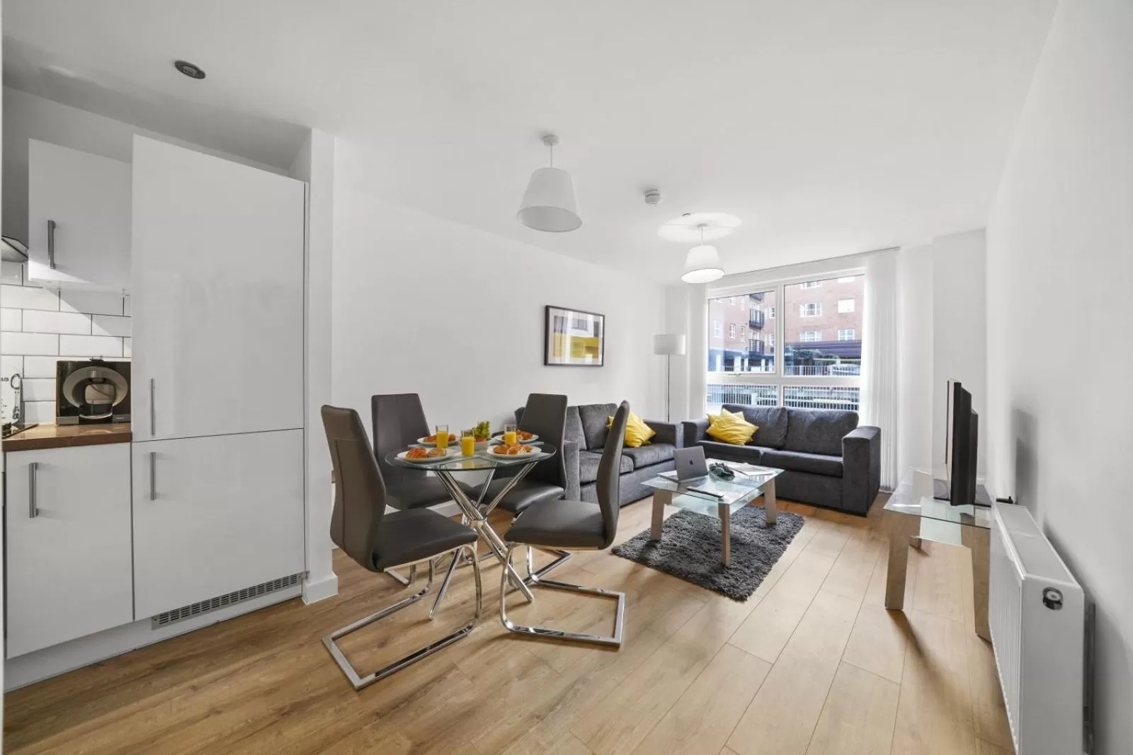 TV and multimedia, Seating Area in Onyx O2 Arena Brindley Place Broad Street Large Spacious Apartment