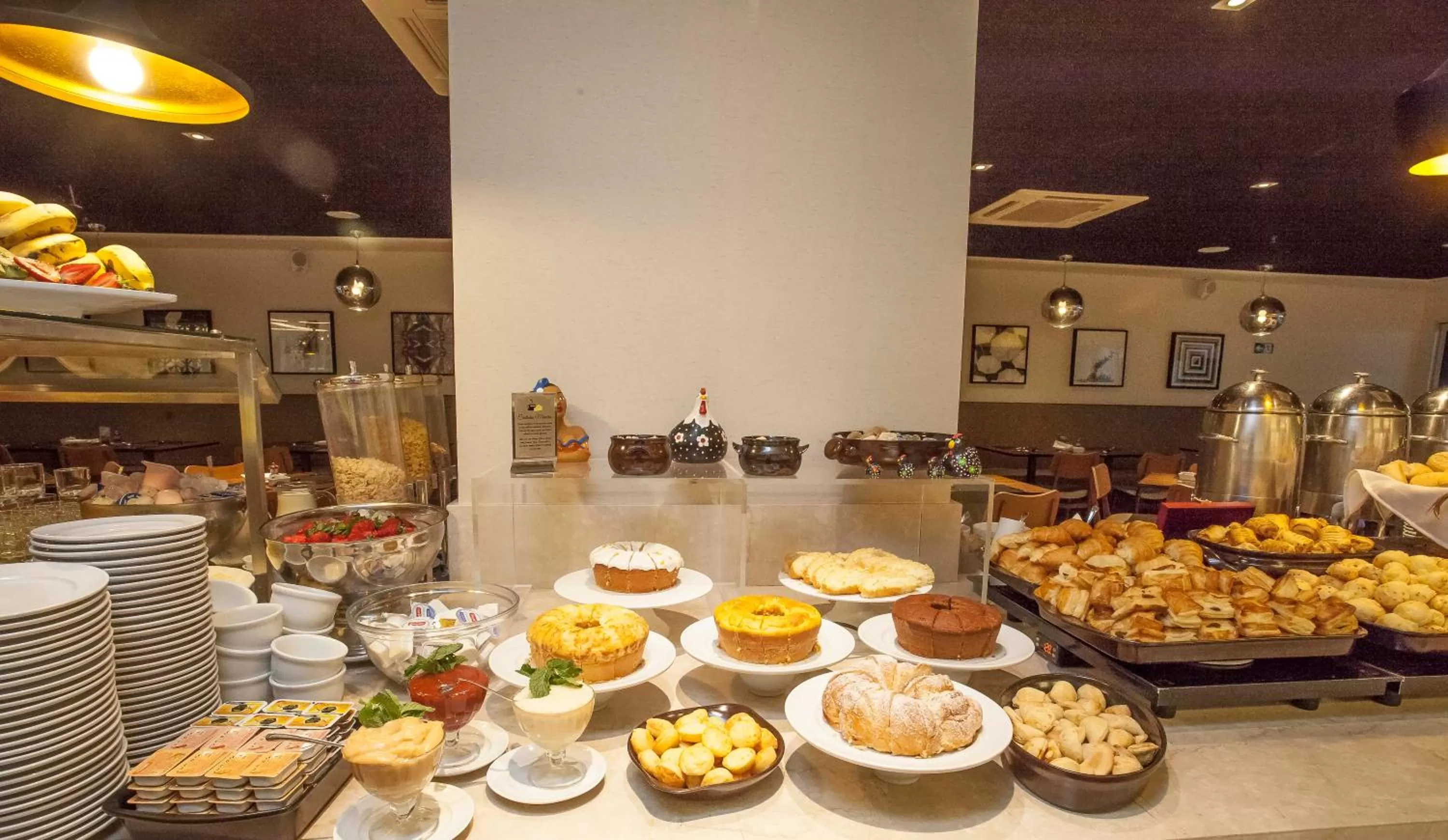 Food in Holiday Inn Belo Horizonte Savassi by IHG