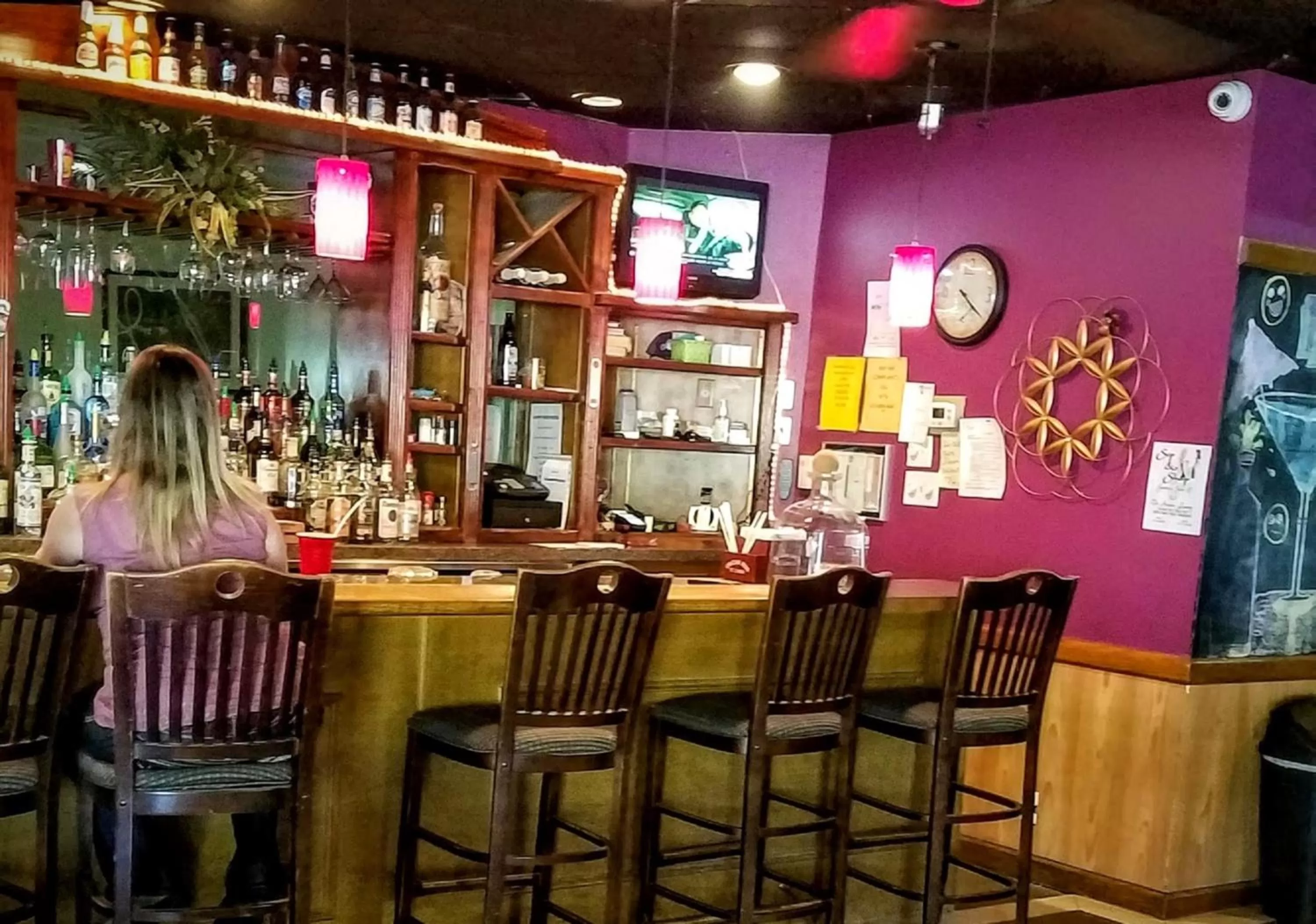 Lounge or bar in Baymont by Wyndham Midland Airport