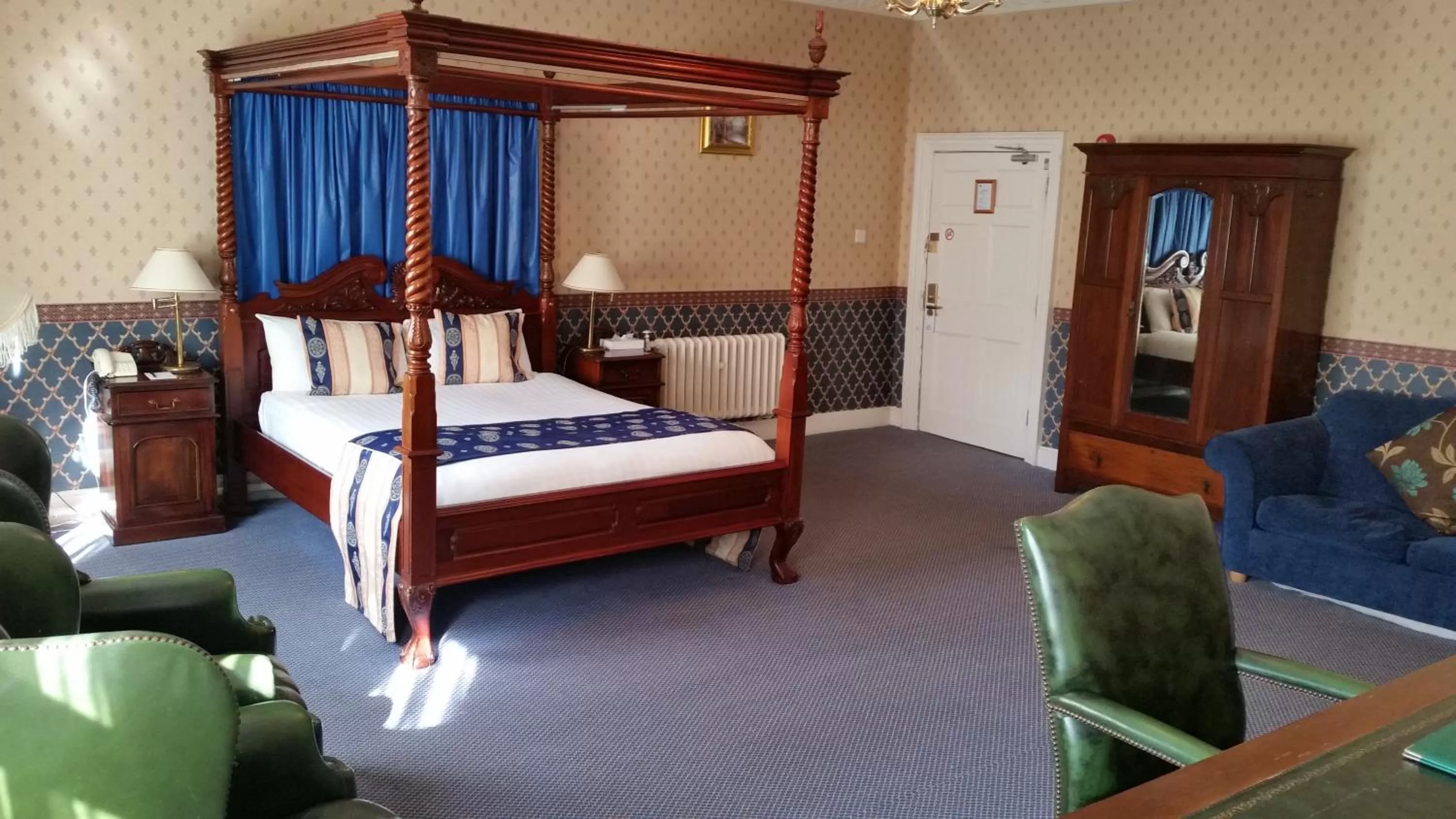Bedroom, Bed in Haughton Hall Hotel & Leisure Club