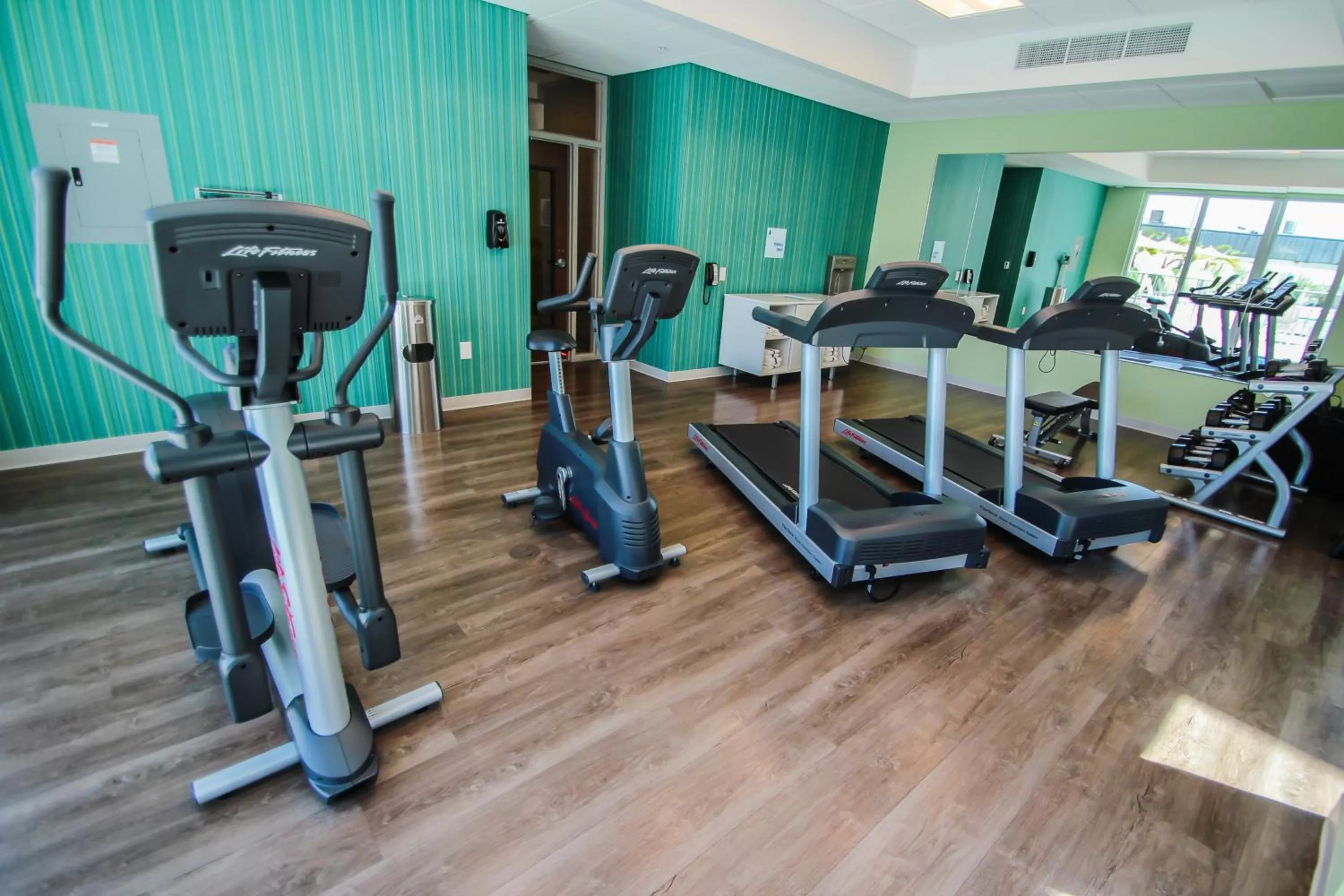 Fitness centre/facilities in Holiday Inn Express & Suites Miami Airport East by IHG